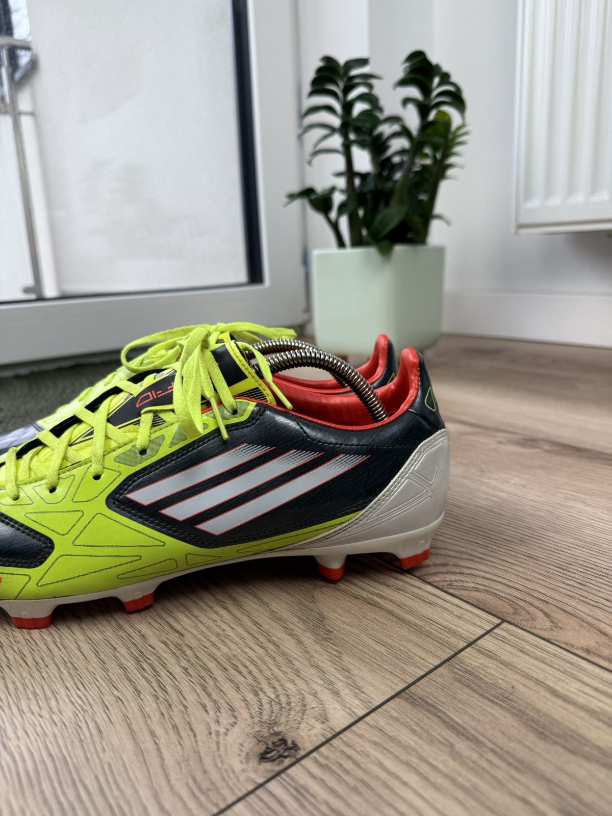 Adidas × Vintage Mens Vintage Soccer Boots Adidas F50 F10 Size US 11 / EU 44 - 3 Thumbnail