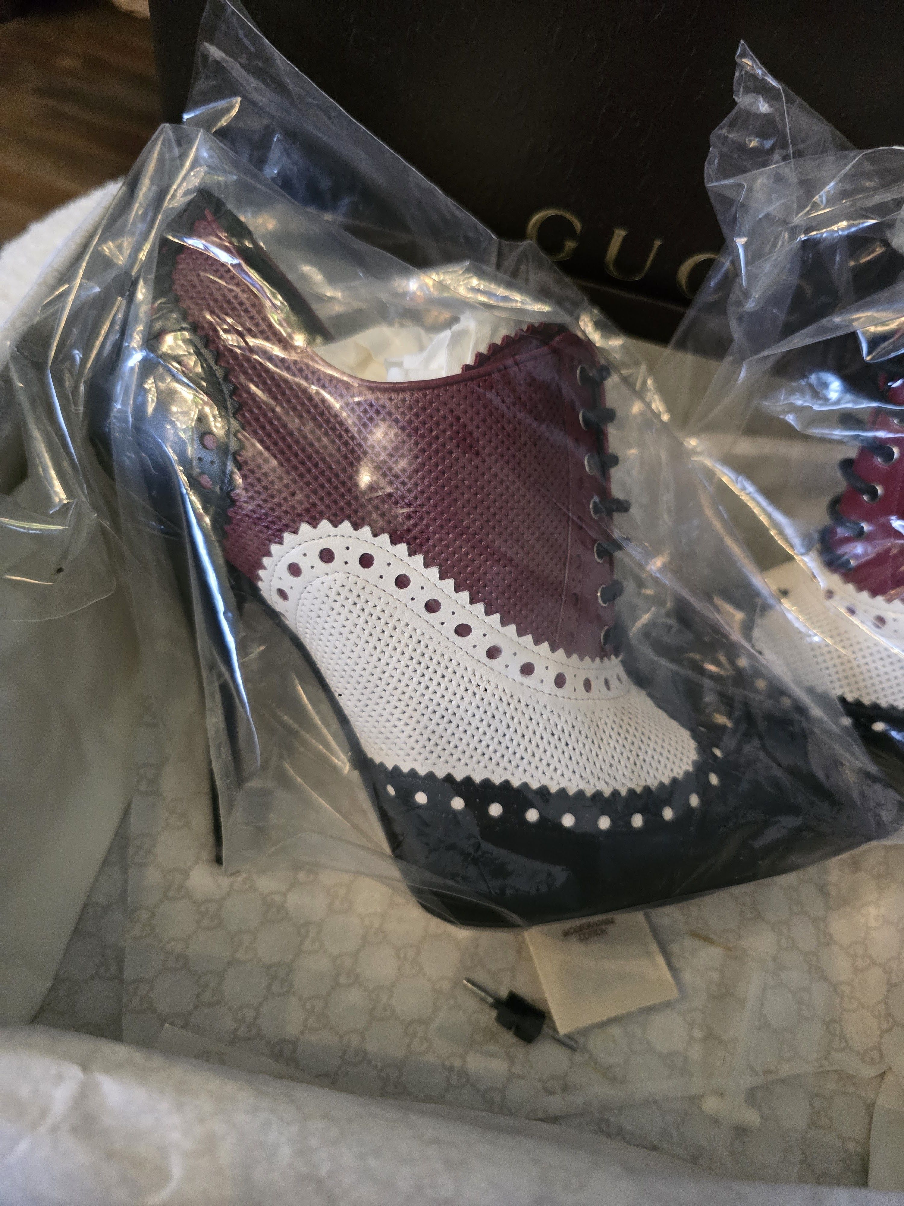 Gucci Gucci Oxford Brogue cuir tricolore Size US 6 / IT 36 - 1 Thumbnail