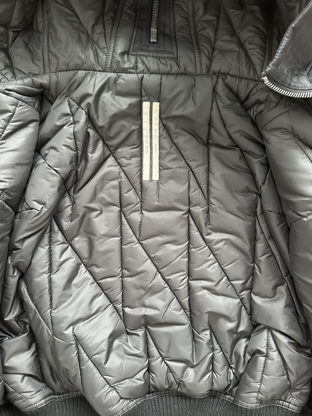 Rick Owens Rick Owens Luxor FW23 Alice cropped / padded parka Size US M / EU 48-50 / 2 - 16 Thumbnail