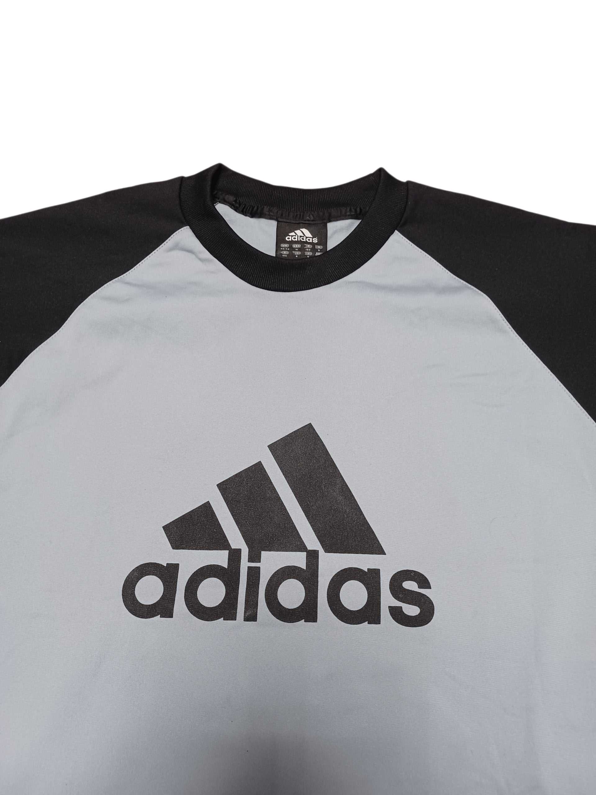 Adidas ADIDAS VINTAGE 2004 BOXY BIG LOGO SWEATSHIRT Size US M / EU 48-50 / 2 - 2 Thumbnail