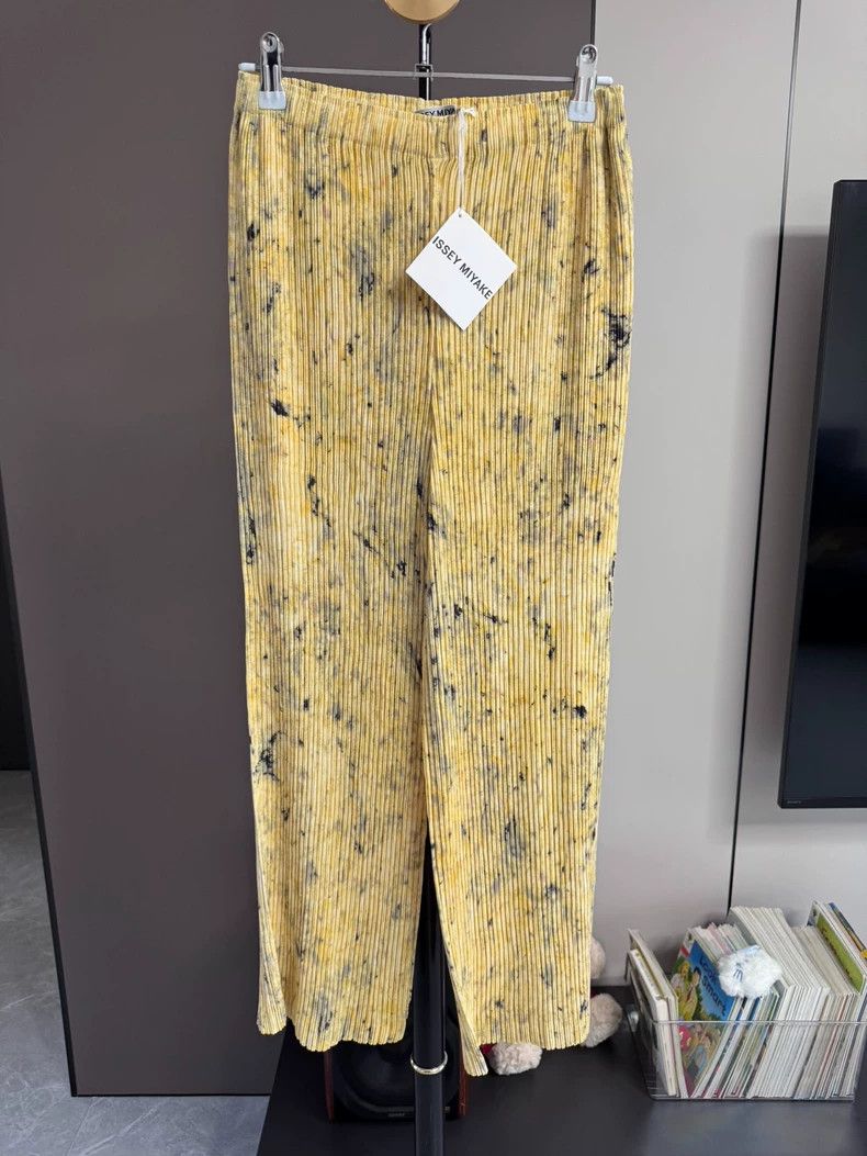 Issey Miyake Issey Miyake size:1 Yellow mainline marble straight-leg pa Size 23" - 1 Thumbnail