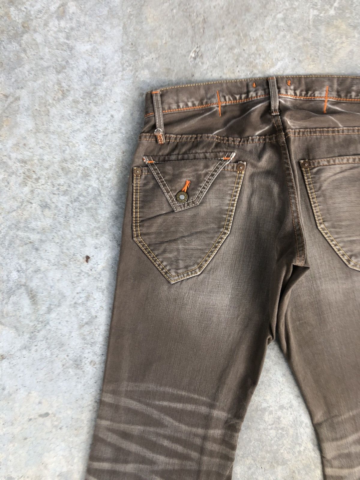 Japanese Brand Y2K BW Flare Jeans Distressed Jeans Size US 30 / EU 46 - 9 Thumbnail