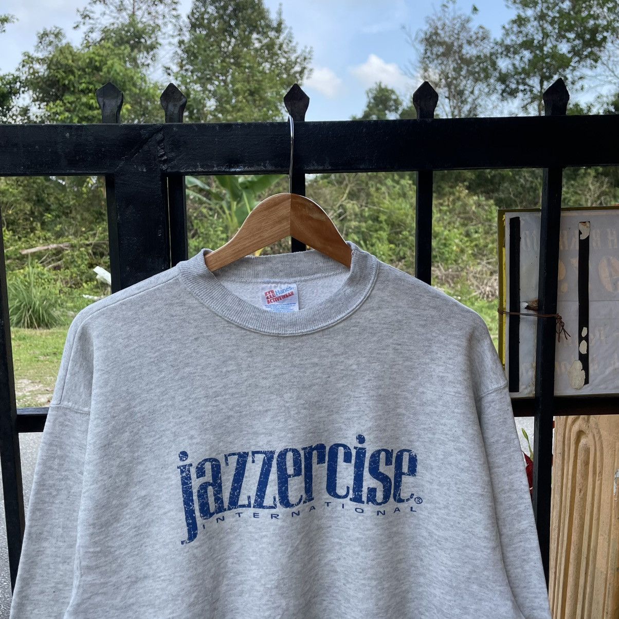 Vintage 🔥Vintage 90s Jazzercise International Distress Sweatshirts Size US M / EU 48-50 / 2 - 4 Thumbnail
