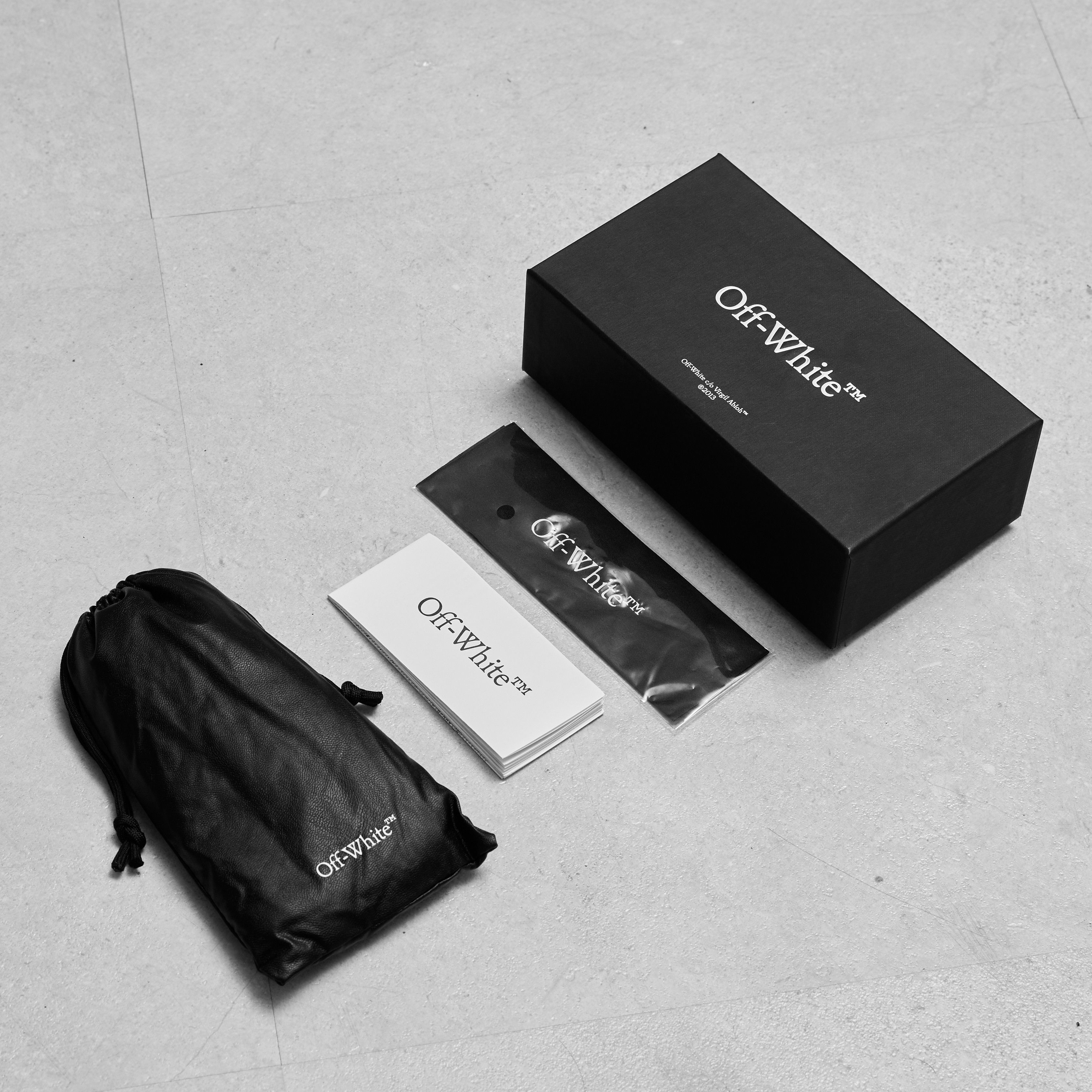 Off-White OFF WHITE Arthur Sunglasses Size ONE SIZE - 8 Thumbnail