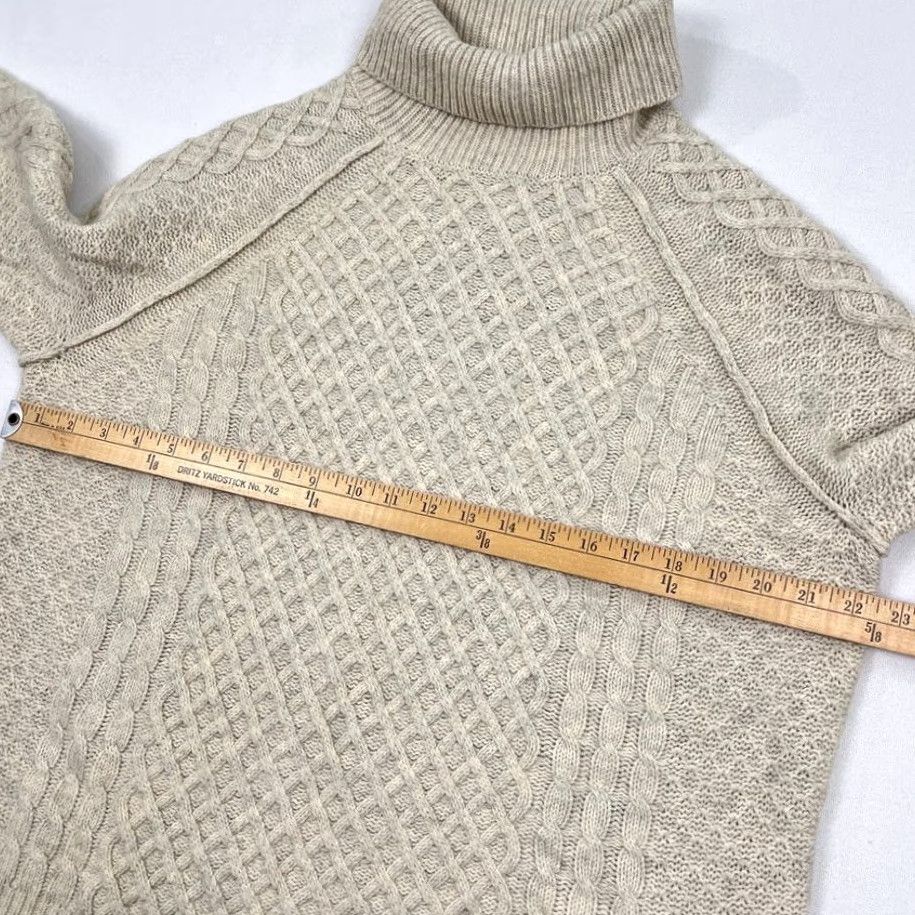Vince Vince Yak & Wool Sweater Womens L Oatmeal Turtleneck Capsule Quiet Luxury Preppy Size L / US 10 / IT 46 - 5 Thumbnail