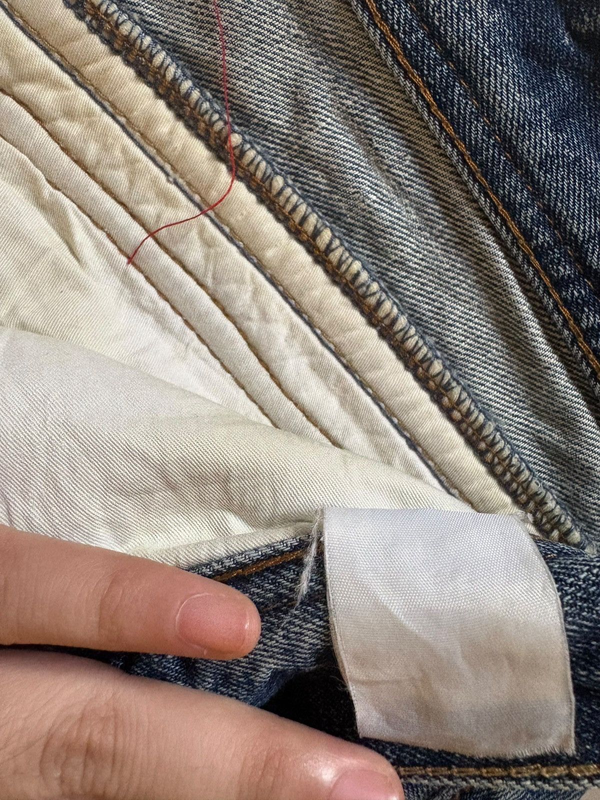 Japanese Brand Vintage Japanese Brand Faded Wash Distressed Baggy Jeans Size US 35 - 12 Thumbnail