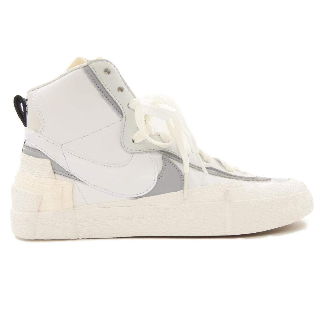 Other Other Nike Sneakers Plastic / Synthetic Shoes BV0072-100 DUTY FREE for USA Size ONE SIZE - 1 Thumbnail