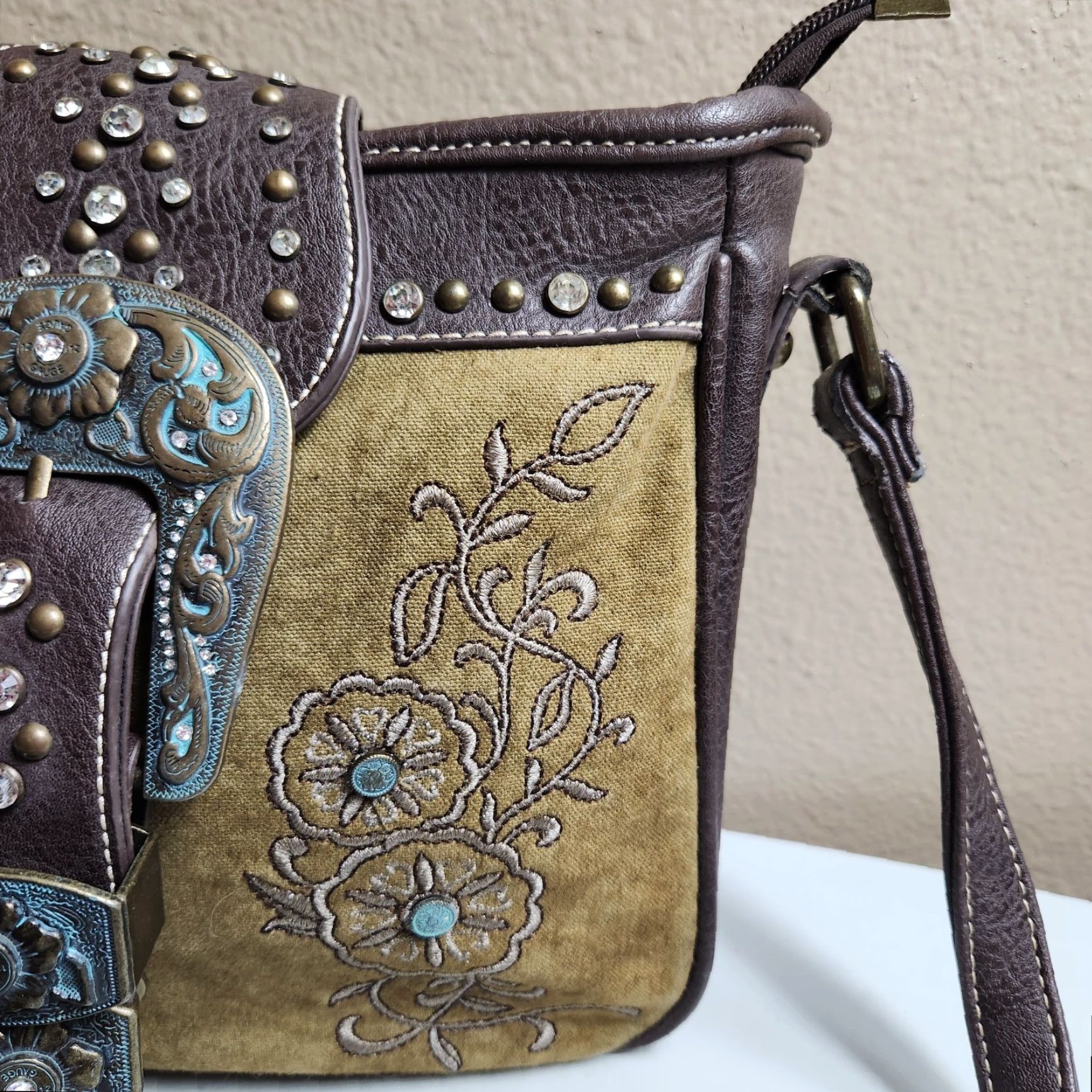 Vintage Montana West Crossbody Bag Brown Canvas Concealed Carry Embroidered Rhinestone Western Faux Leather Strap Women's Medium Size ONE SIZE - 4 Thumbnail
