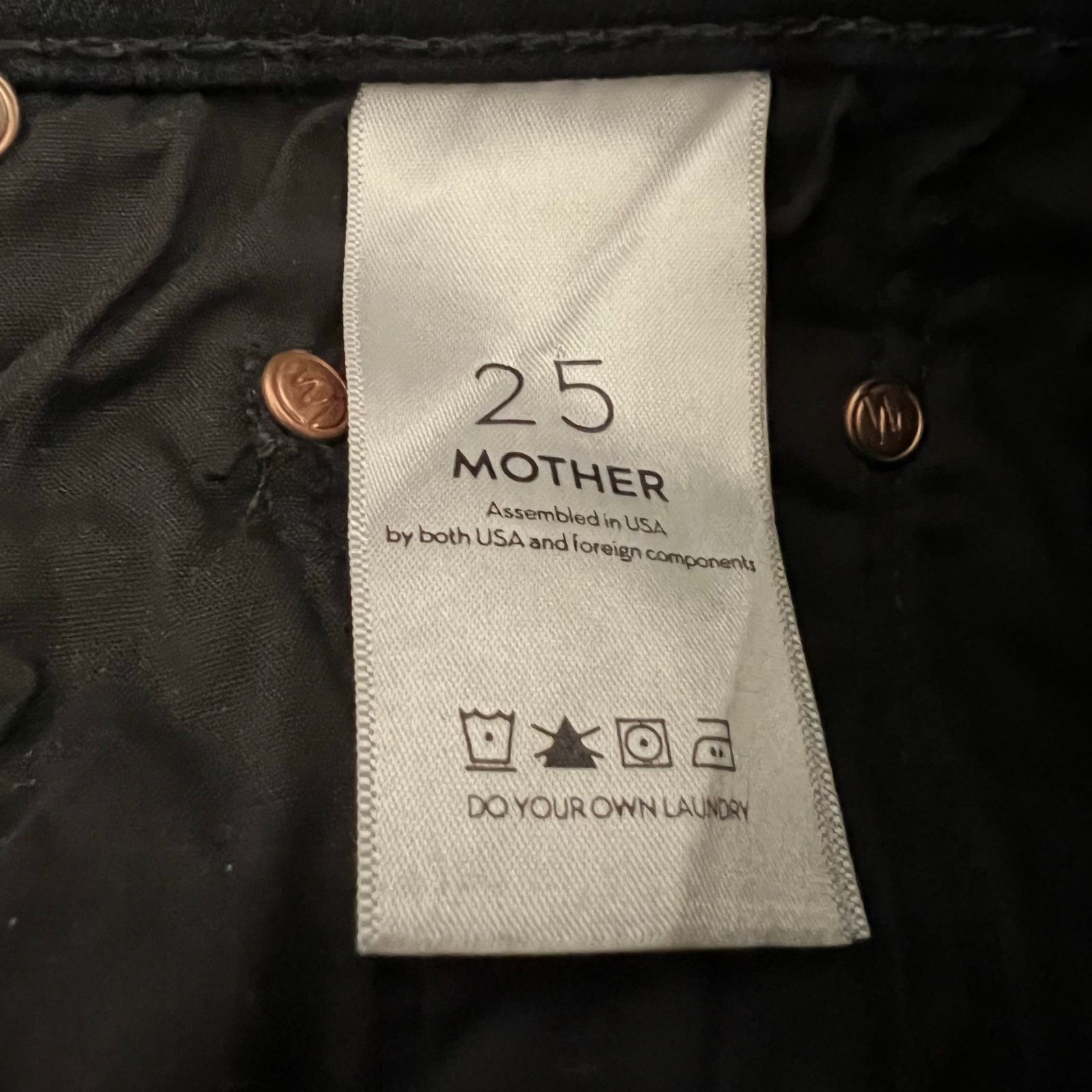 MOTHER Mother Insider Crop Step Fray jeans in Guilty Racer black Size 25" / US 0 / IT 36 - 9 Thumbnail