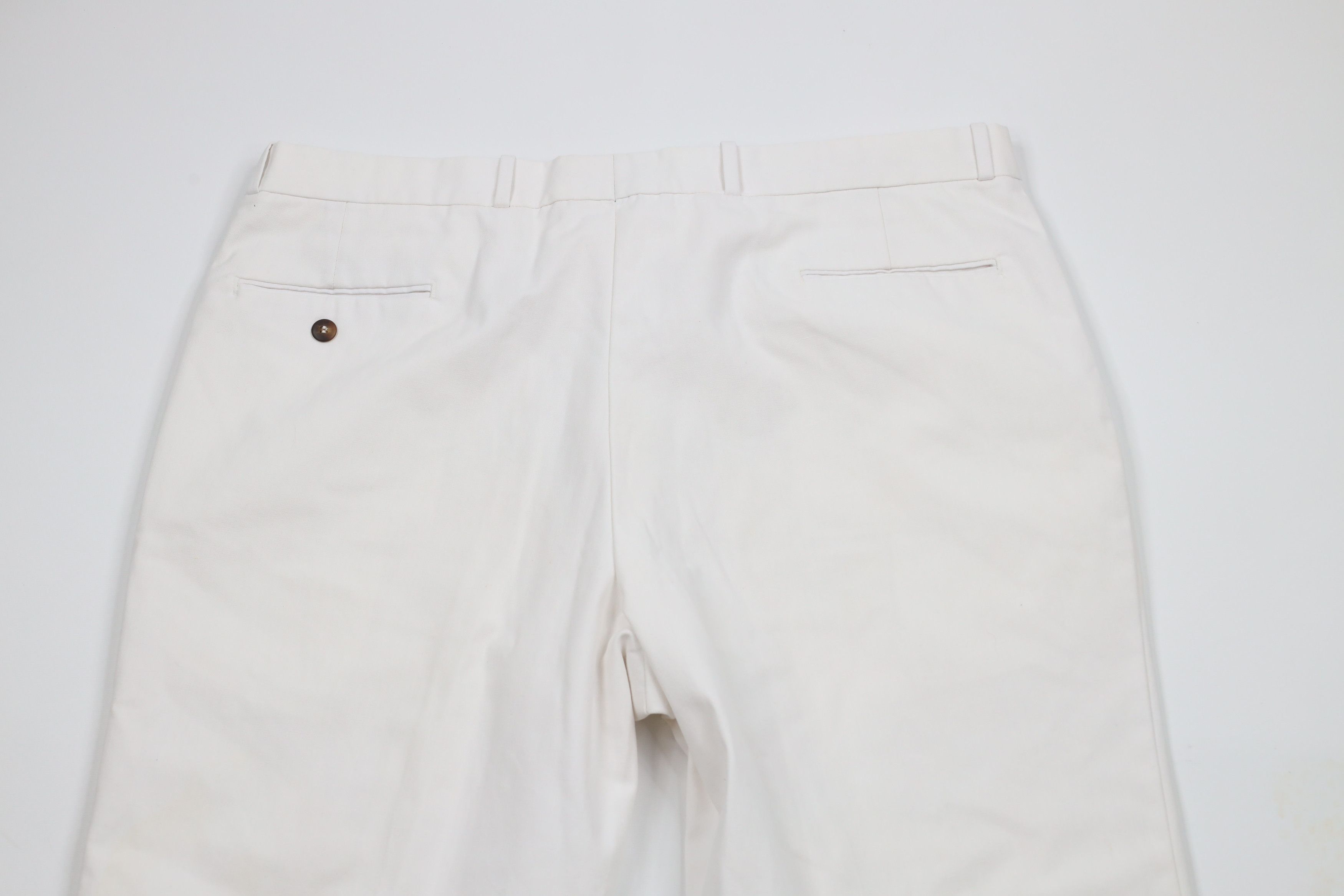 Vintage Vintage 70s Streetwear Bell Bottoms Painter Pants White USA Size US 38 / EU 54 - 12 Thumbnail