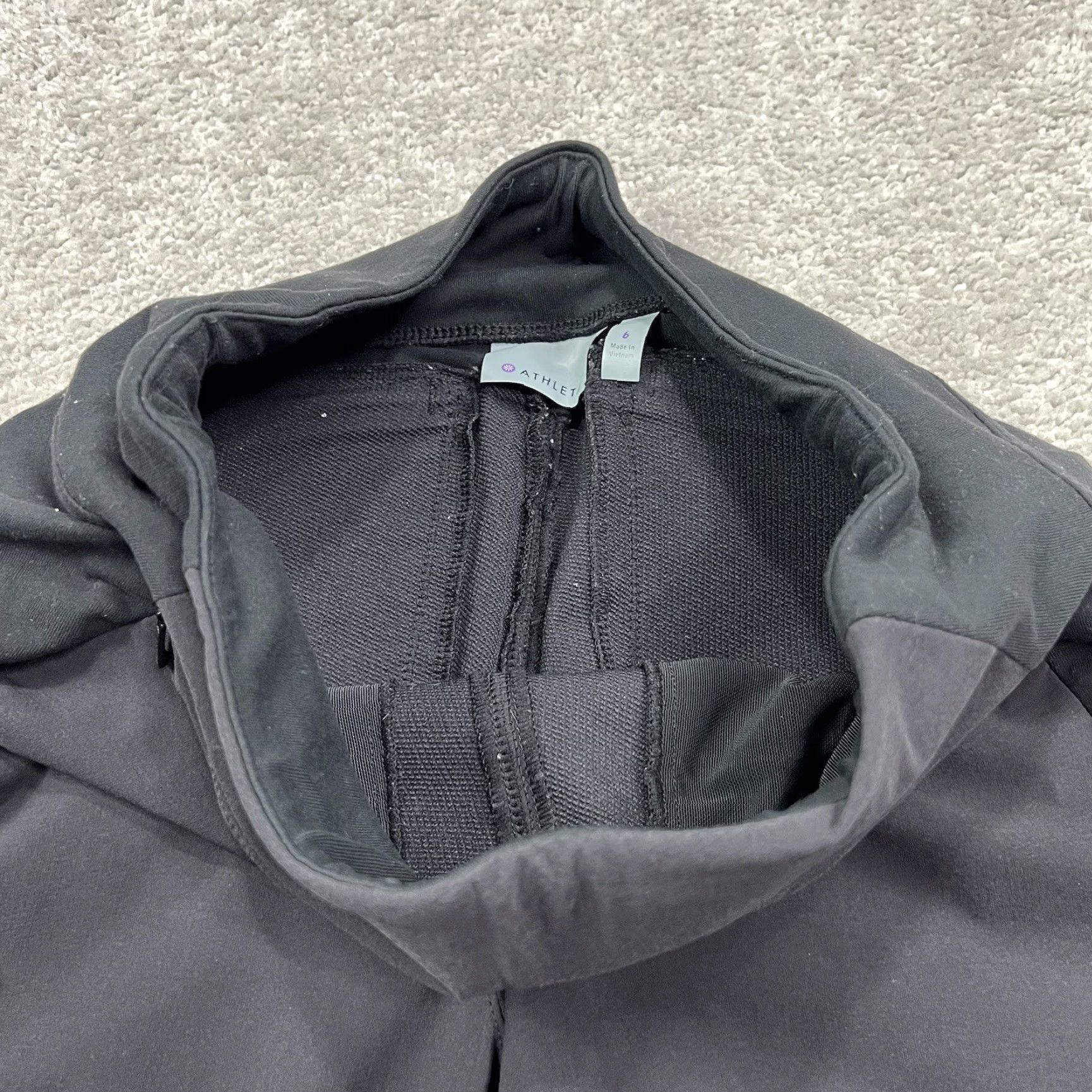 Athleta Athleta Leggings Womens Size 6 Pants Black Gray Stretch Panels Athletic Workout Yoga Gym & Training Athletic Leggings Womens (Inseam 27 in) Size 28" / US 6 / IT 42 - 7 Thumbnail
