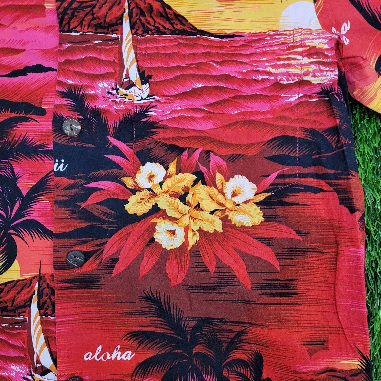 Vintage Vintage Hawaii Beach Sunset AOP Button Shirt S 18x26 Aloha Size US S / EU 44-46 / 1 - 4 Thumbnail