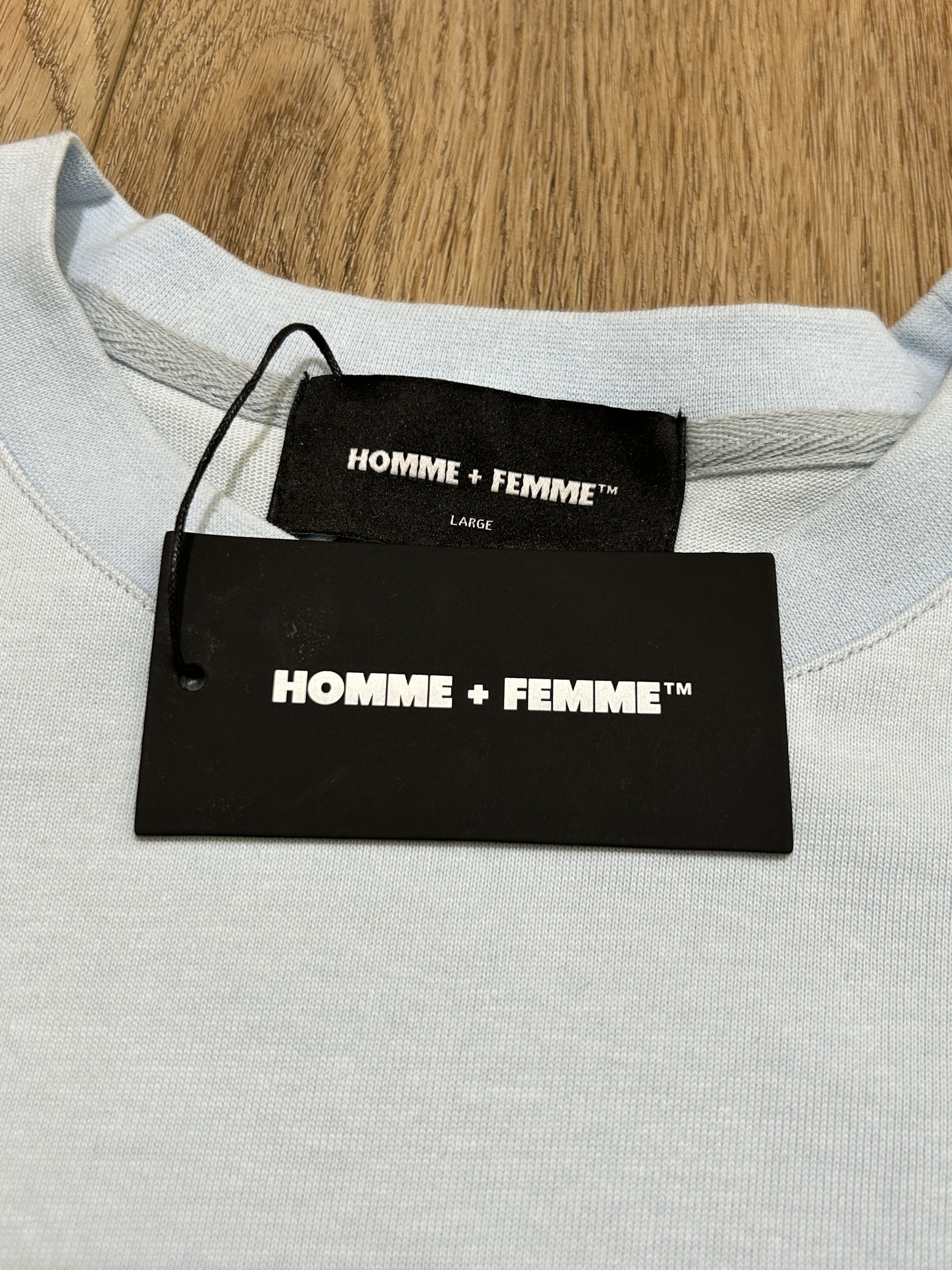 Homme + Femme La Hotel Homme Femme Tee Light Blue & Red Size US L / EU 52-54 / 3 - 3 Thumbnail