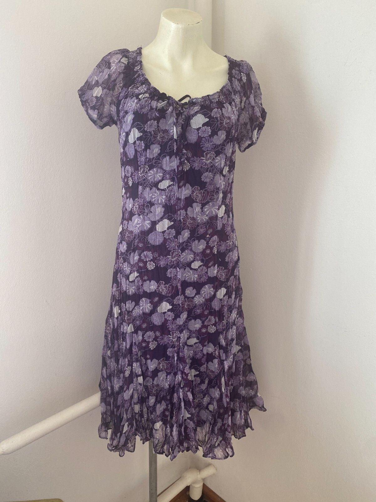 Other Zero dress purple floral midi size 6 L24 Size M / US 6-8 / IT 42-44 - 1 Thumbnail