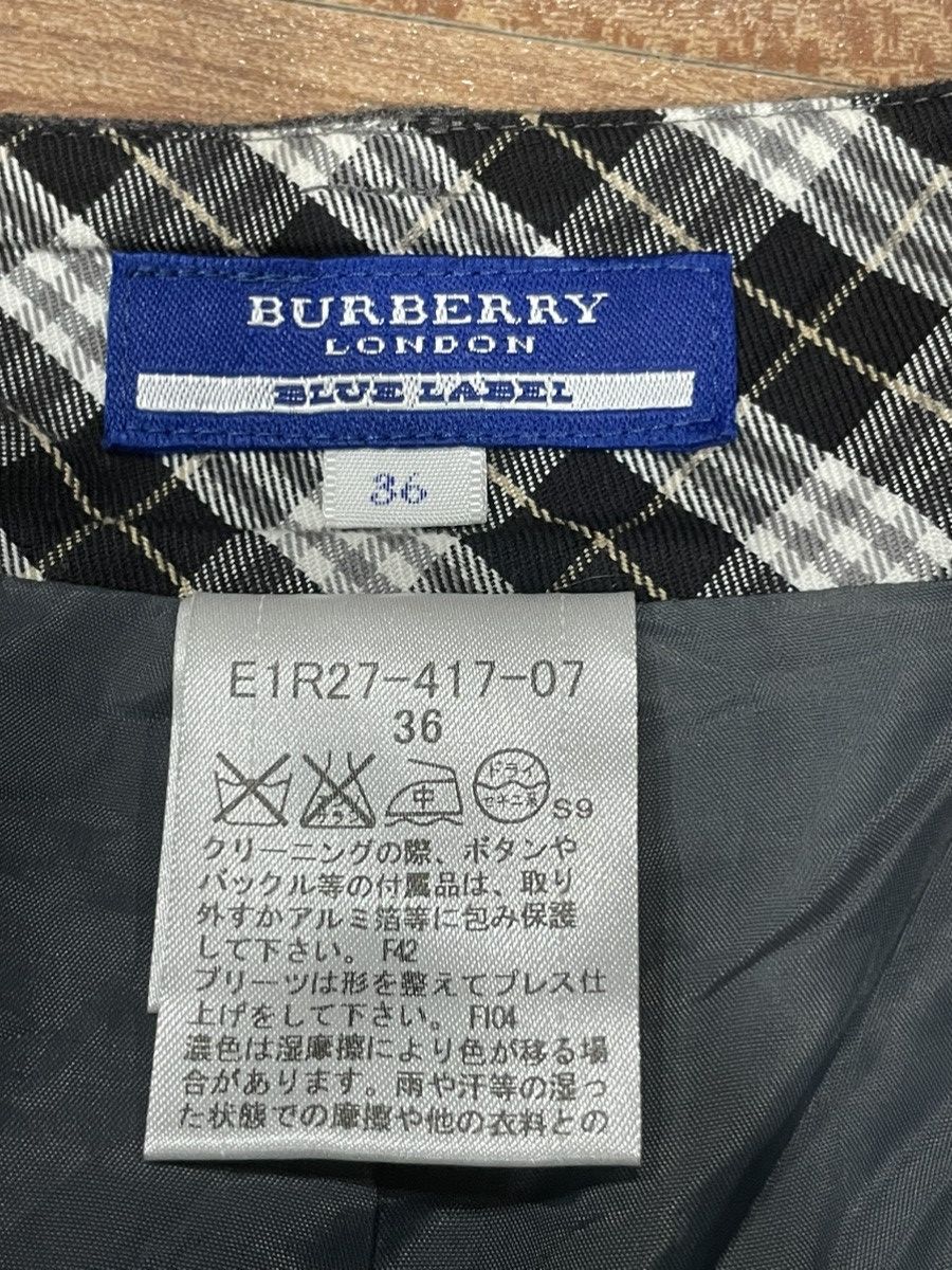 Burberry × Designer × Vintage Burberry Short Size 28" / US 6 / IT 42 - 5 Thumbnail
