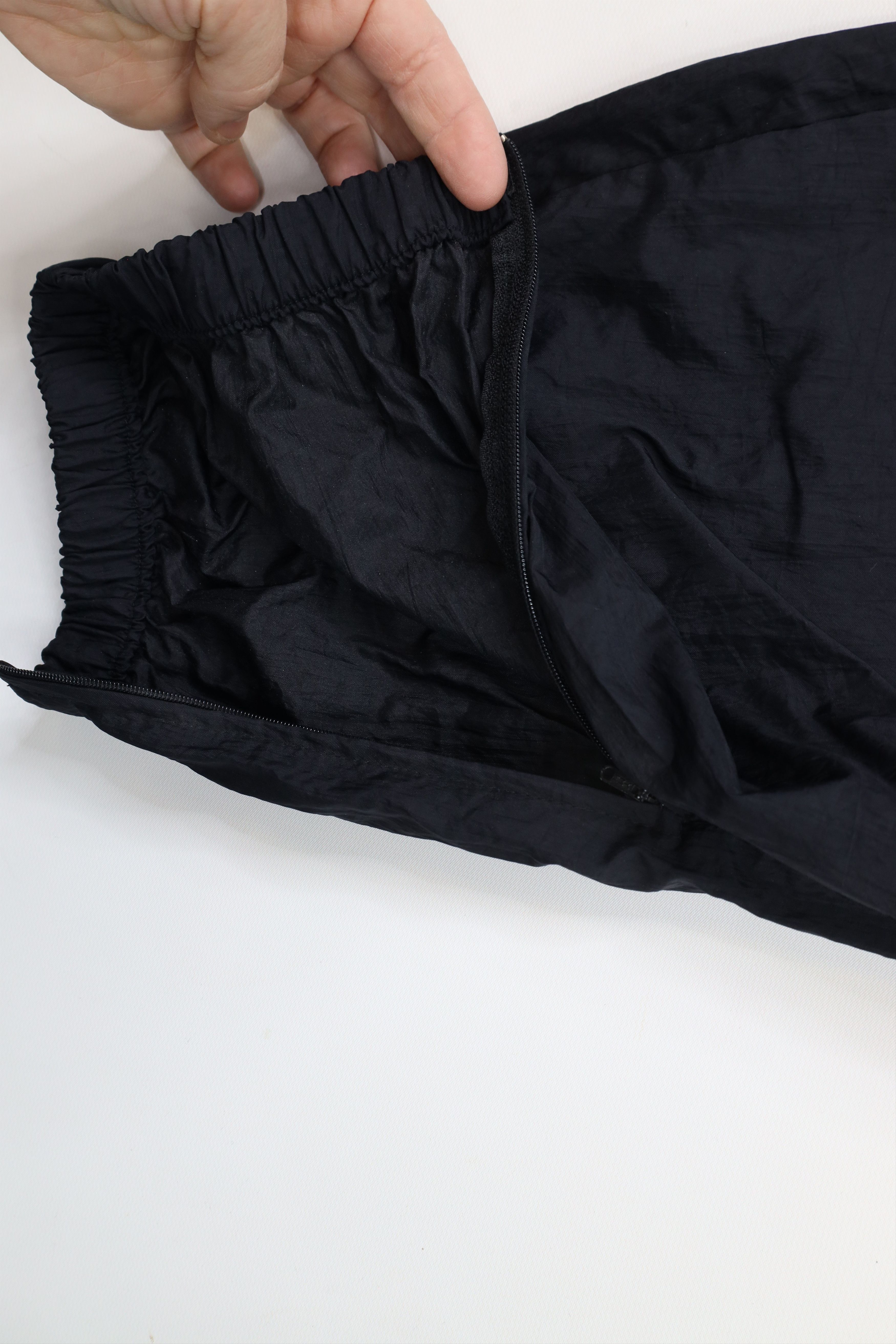 Vintage Vintage 90s Streetwear Block Windbreaker Joggers Pants Nylon Size US 40 / EU 56 - 5 Thumbnail