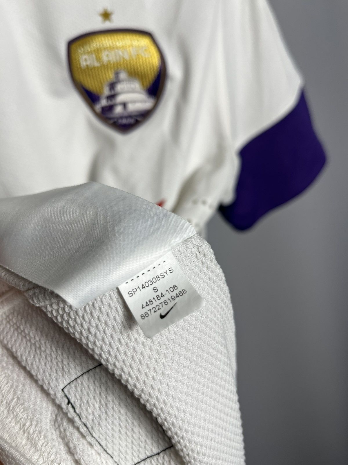 Nike AL-AIN FC 2014 2015 FOOTBALL SHIRT Away Jersey Soccer Size US S / EU 44-46 / 1 - 6 Thumbnail