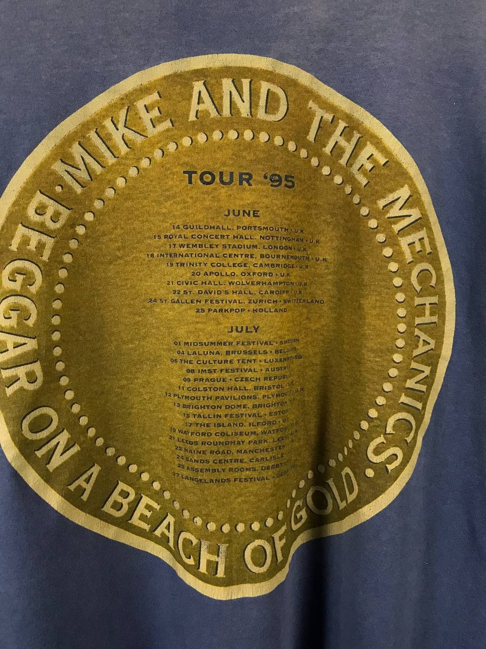 Band Tees Mike & The Mechanice 1995 vintage rock band tour tee Size US XL / EU 56 / 4 - 8 Thumbnail