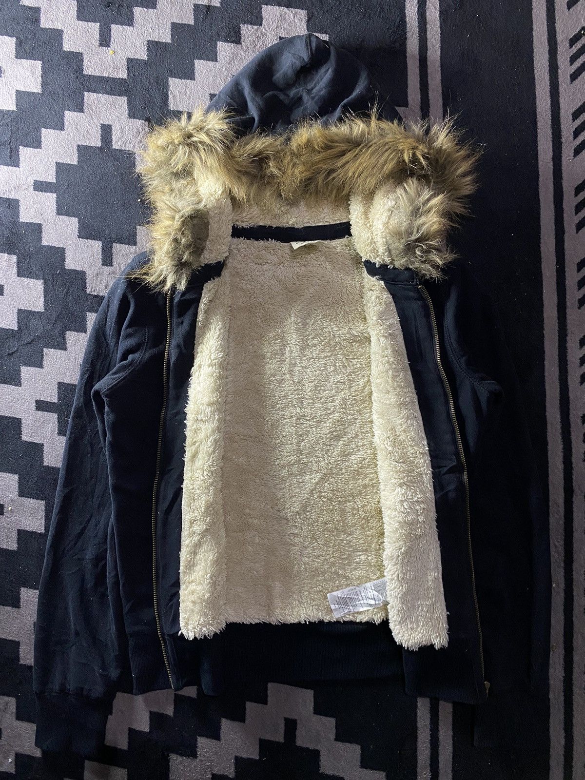If Six Was Nine × Japanese Brand × Le Grande Bleu (L.G.B.) Japanese who.a.u faux fur hoodie Size US M / EU 48-50 / 2 - 3 Thumbnail