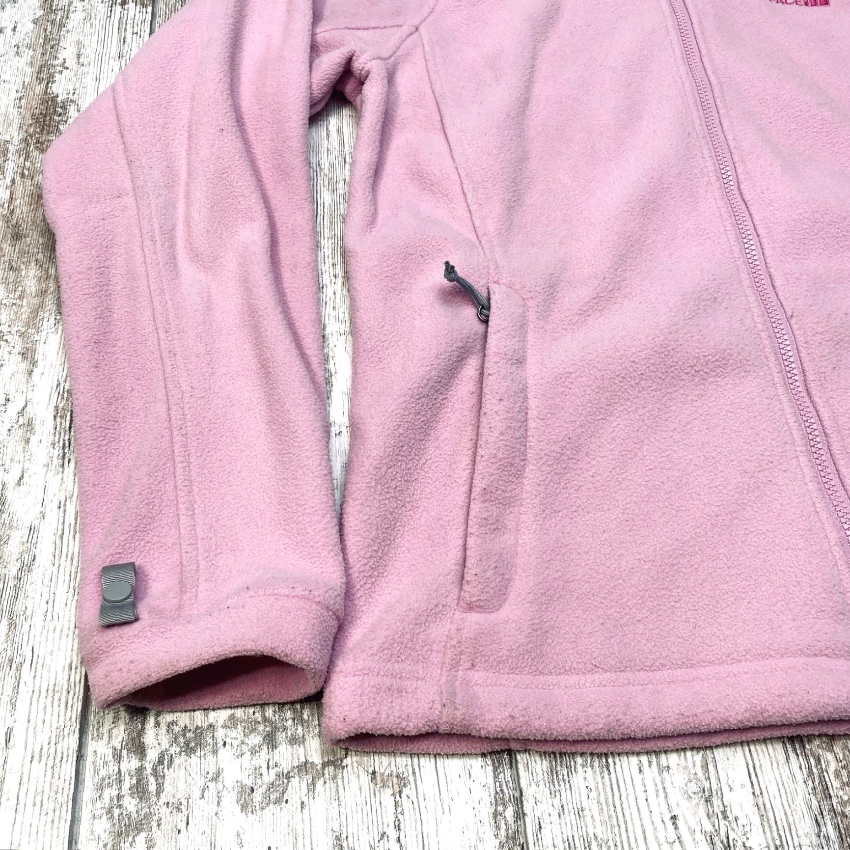 The North Face VINTAGE The North Face Women’s Pink Fleece Jacket Full Zip Medium Cancer Awareness 7392 Size M / US 6-8 / IT 42-44 - 3 Thumbnail