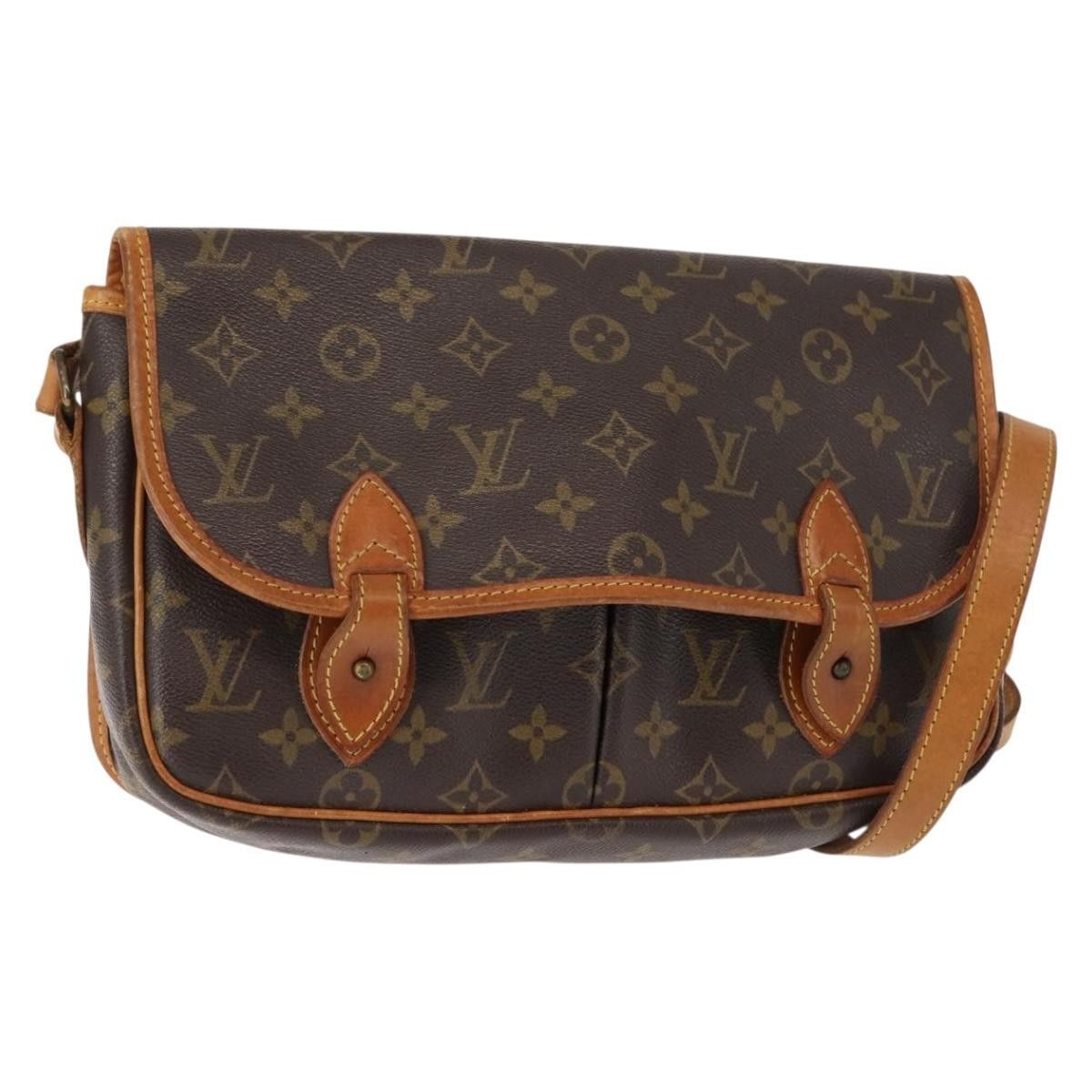 Louis Vuitton Louis Vuitton Sac Gibeciere Messenger Monogram Canvas Size ONE SIZE - 1 Thumbnail