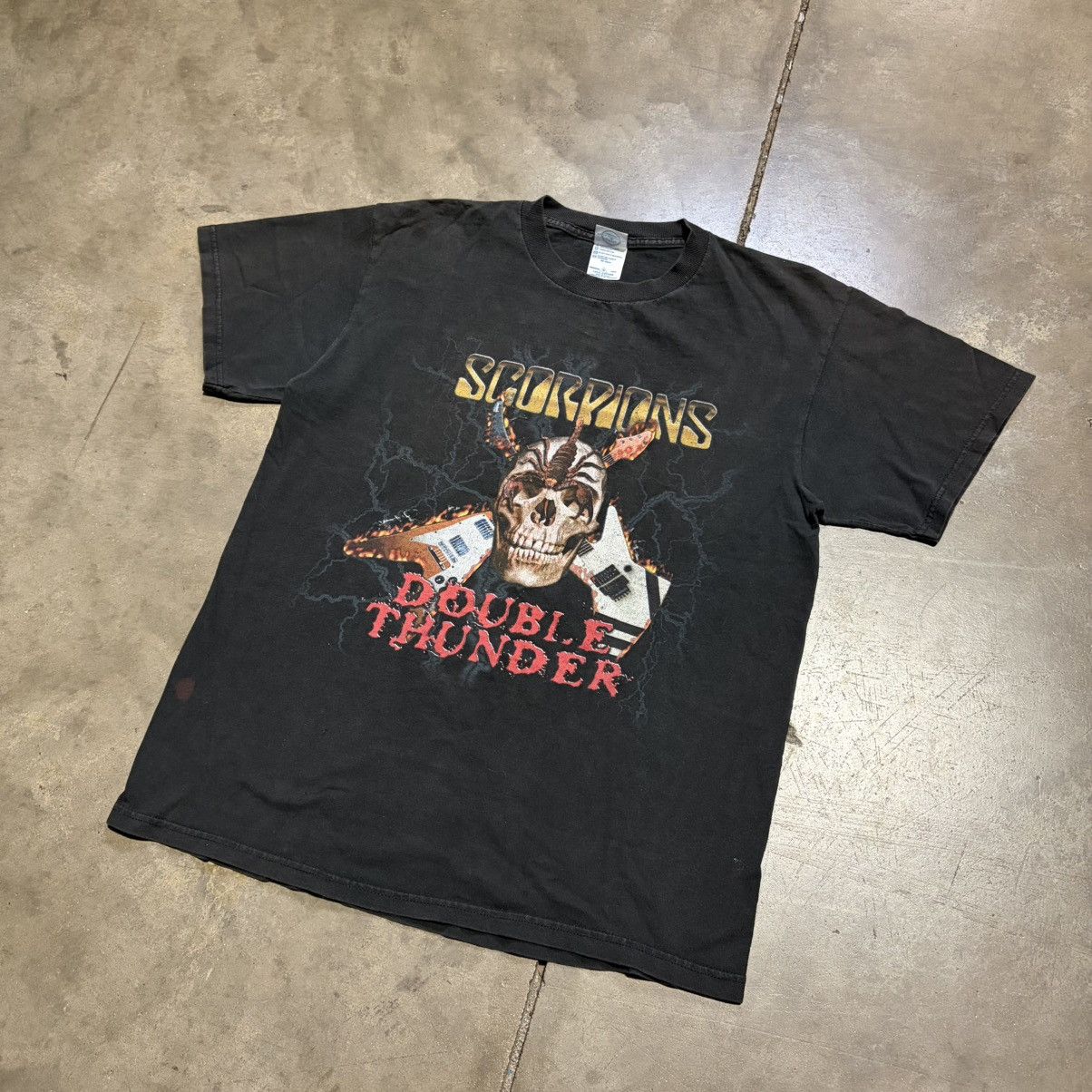 Band Tees Vintage Scorpion Double Thunder Band T shirt Rock Musc Tee Size US M / EU 48-50 / 2 - 2 Thumbnail