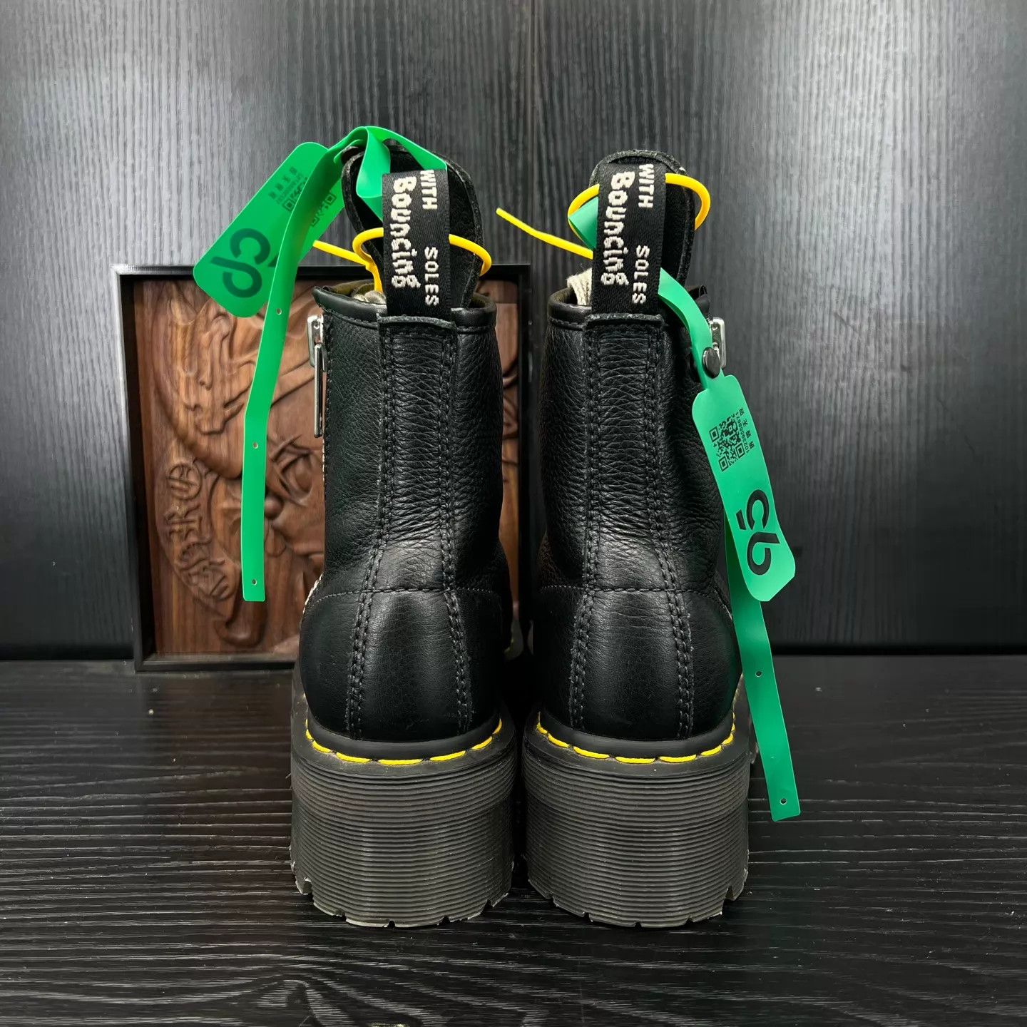 Dr. Martens Dr. Martens 1460 36 Like New With Box Size US 5 / IT 35 - 4 Thumbnail