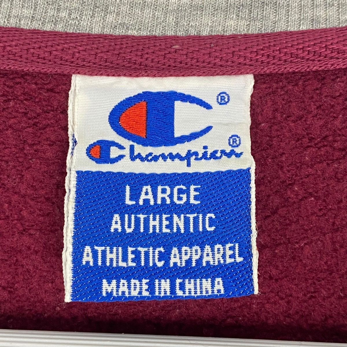 Other Vintage Champion Sweatshirt Crewneck Red/Gray Printed Size L Size US L / EU 52-54 / 3 - 7 Thumbnail
