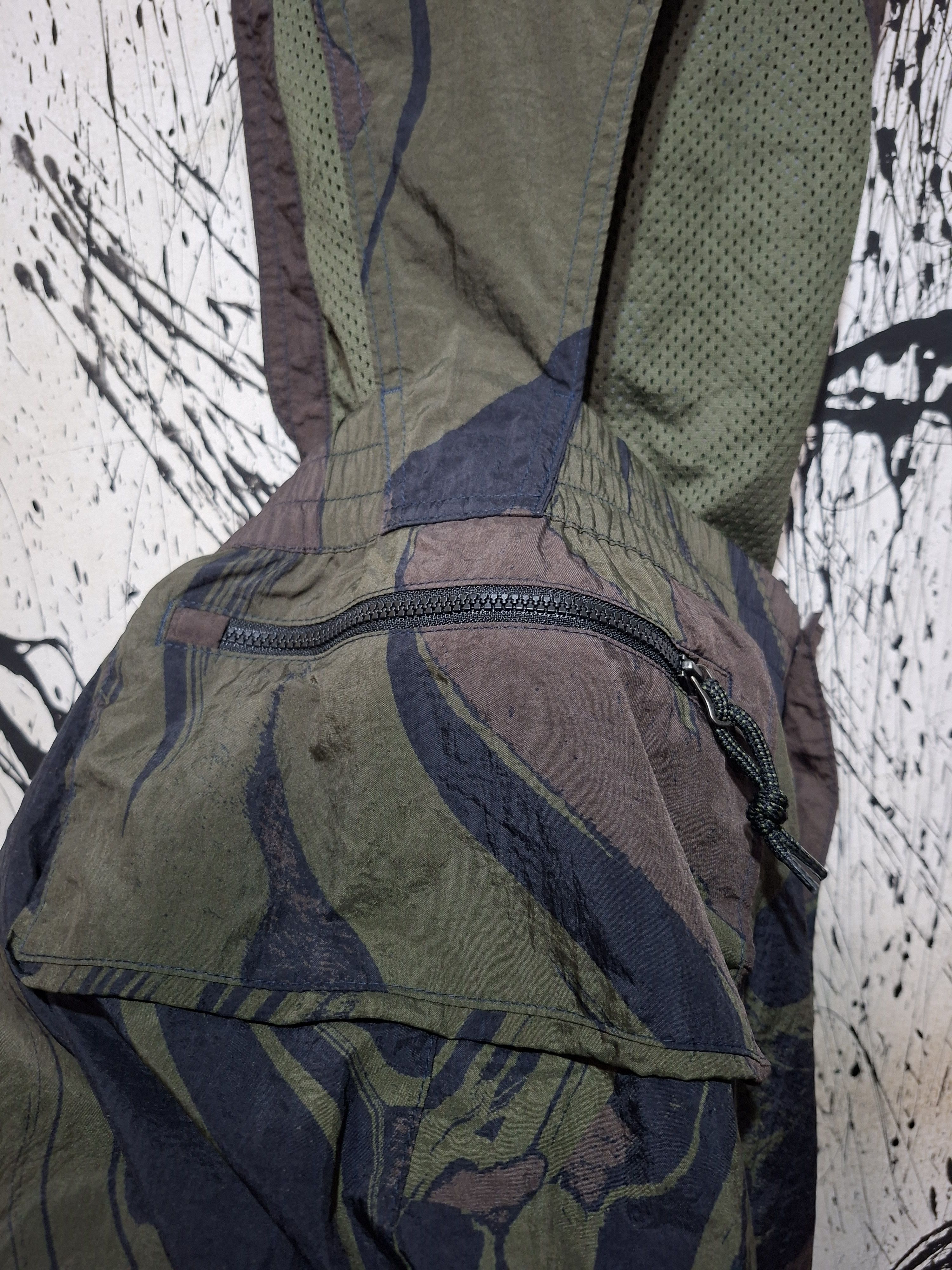 Nike ACG NIKE ACG FALL 2020 COLLECTION "MT FUJI" CAMOUFLAGE JUMPSUIT Size 32" / US 10 / IT 46 - 7 Thumbnail