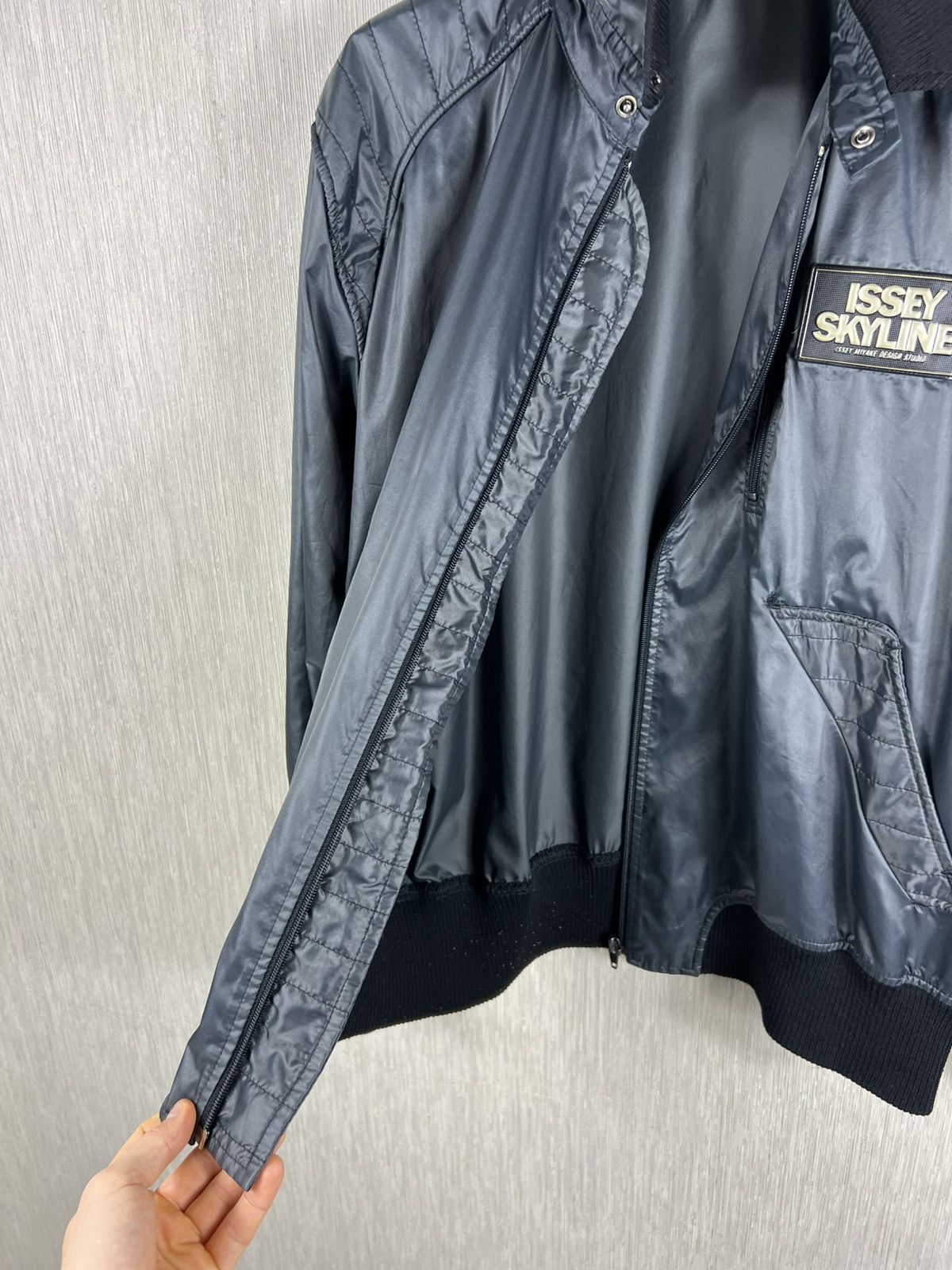 Issey Miyake Archive 80s Issey Miyake design studio skyline nylon jacket Size US L / EU 52-54 / 3 - 21 Thumbnail