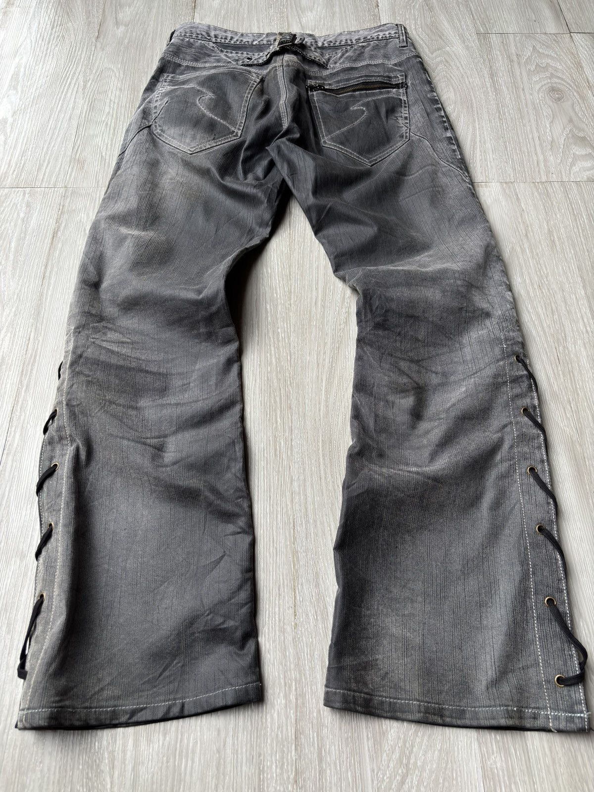 Japanese Brand SEMANTIC DESIGN waxed lace-up flare jeans Size US 27 - 7 Thumbnail