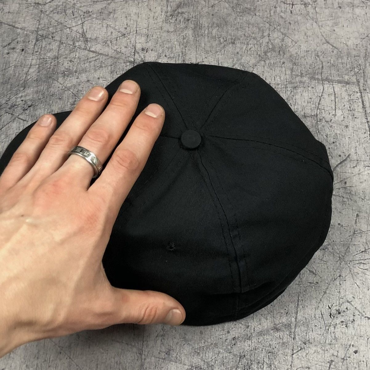 Vintage Poison Cap Rare 90s Flesh Bloods Size ONE SIZE - 5 Thumbnail