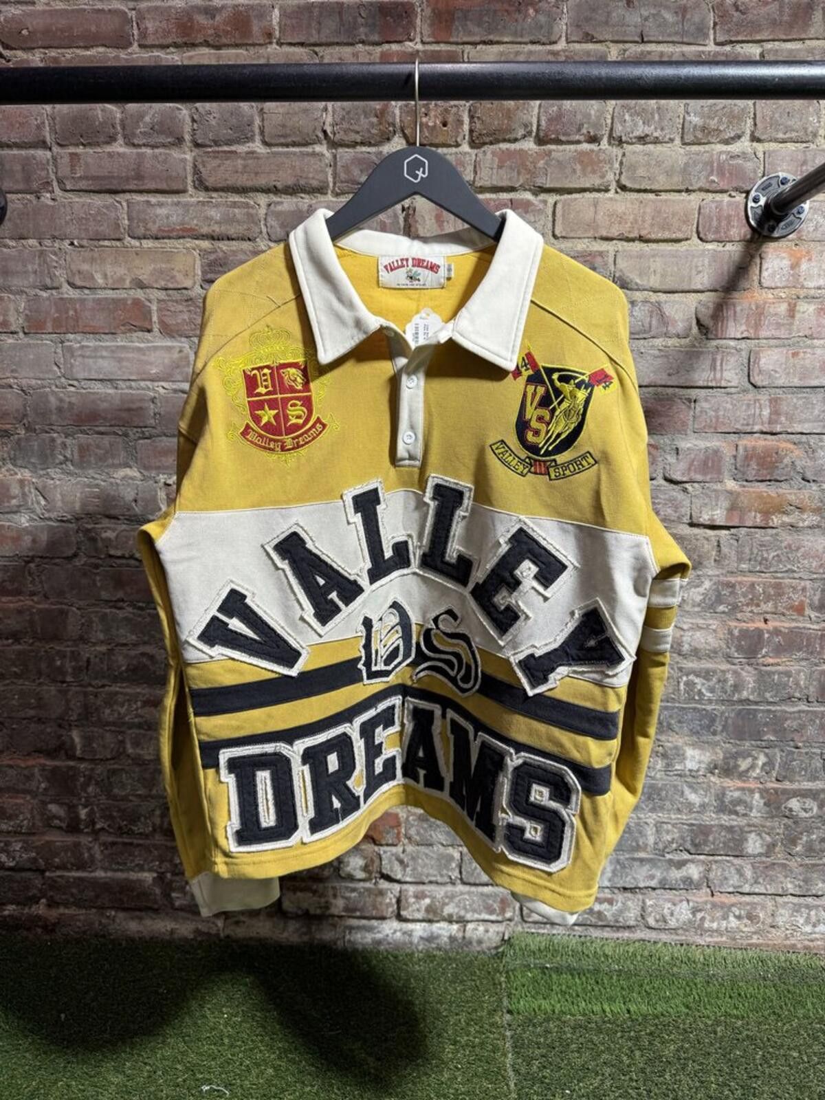 Other Vale State Valley Dreams Polo Sz. M Size ONE SIZE - 1 Thumbnail