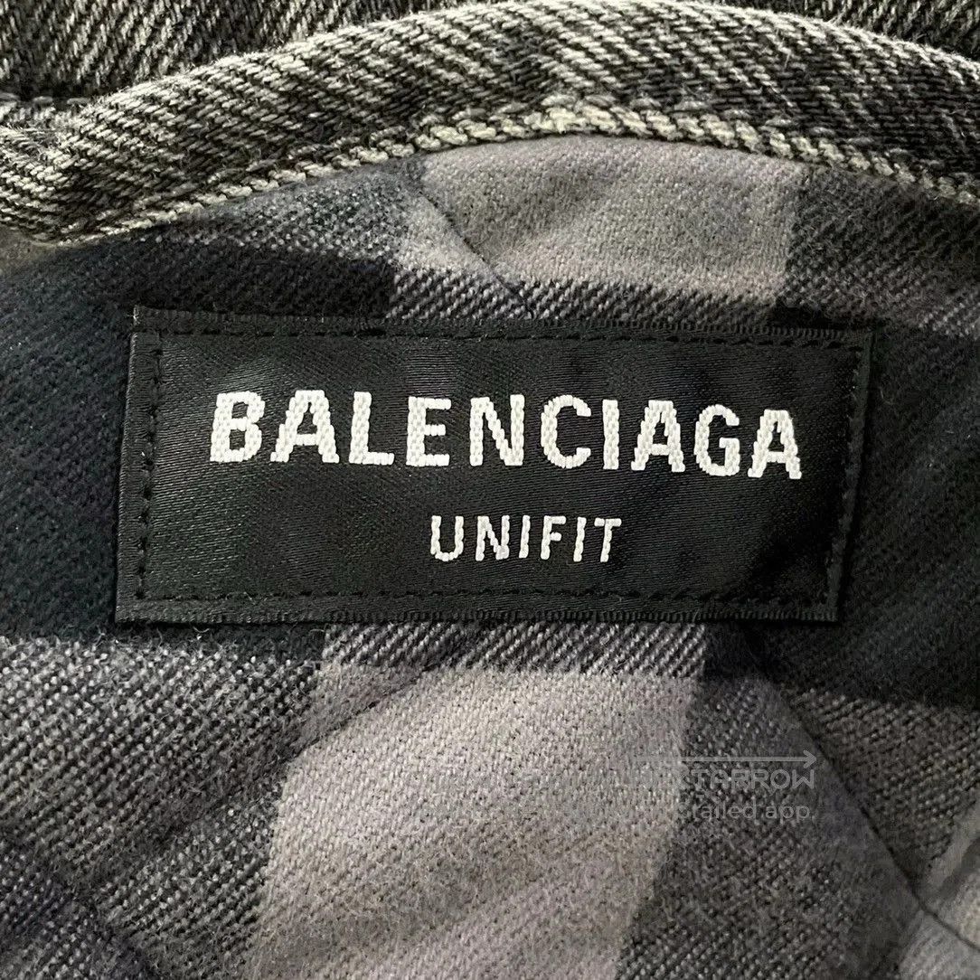 Balenciaga Balenciaga Irregular Denim Jacket. Size US XS / EU 42 / 0 - 5 Thumbnail