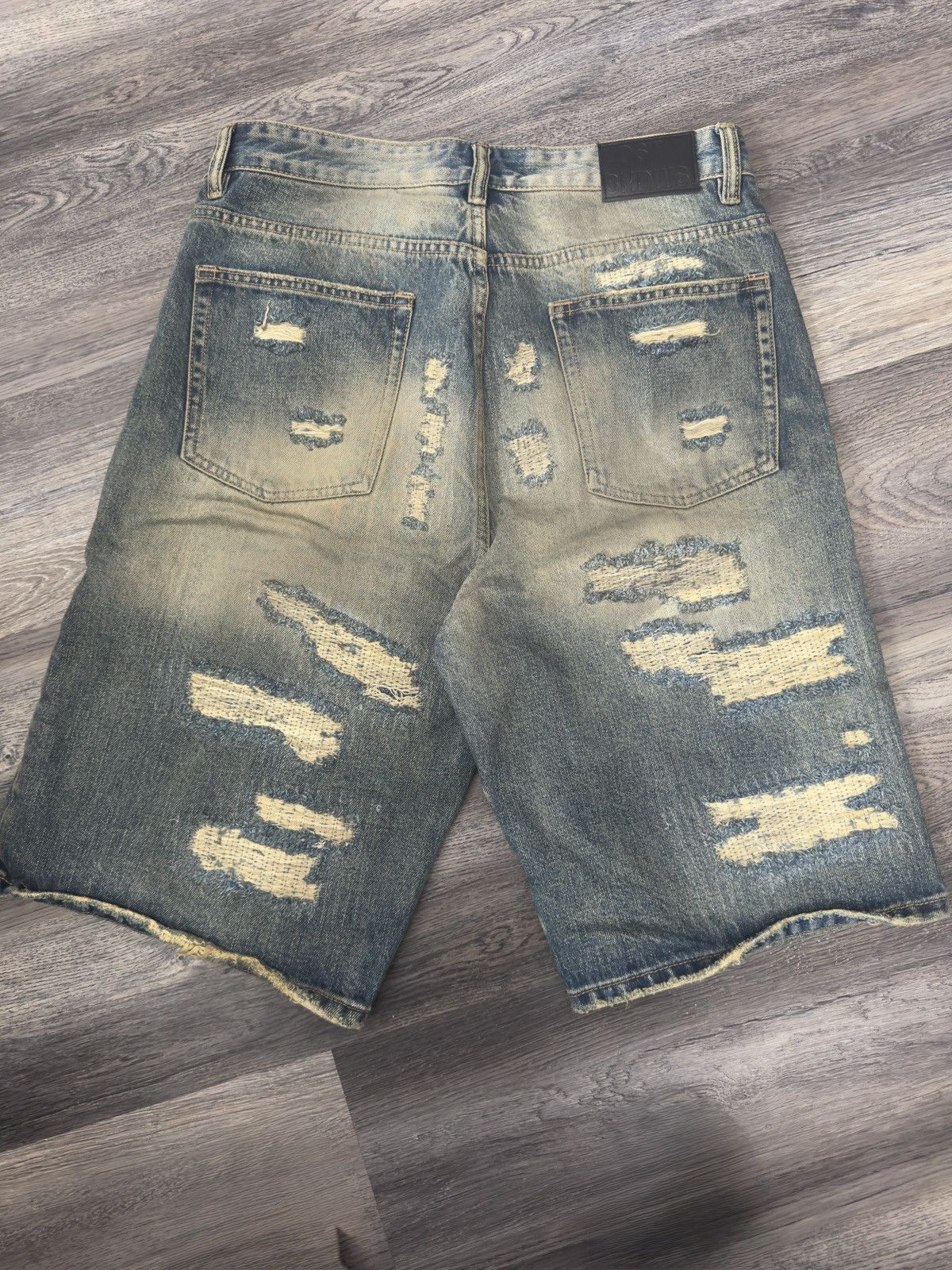 LOSTSHDWS LOSTSHDWS DISTRESSED DENIM SHORTS BLUE/BONE SIZE 32 Size US 32 / EU 48 - 4 Thumbnail
