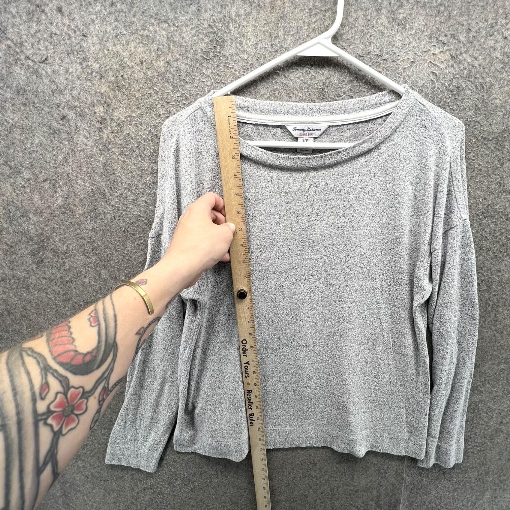 Tommy Bahama Tommy Bahama Sweater Womens Small Gray Island Soft Scoop Neck Knit Pullover Size S / US 4 / IT 40 - 4 Thumbnail