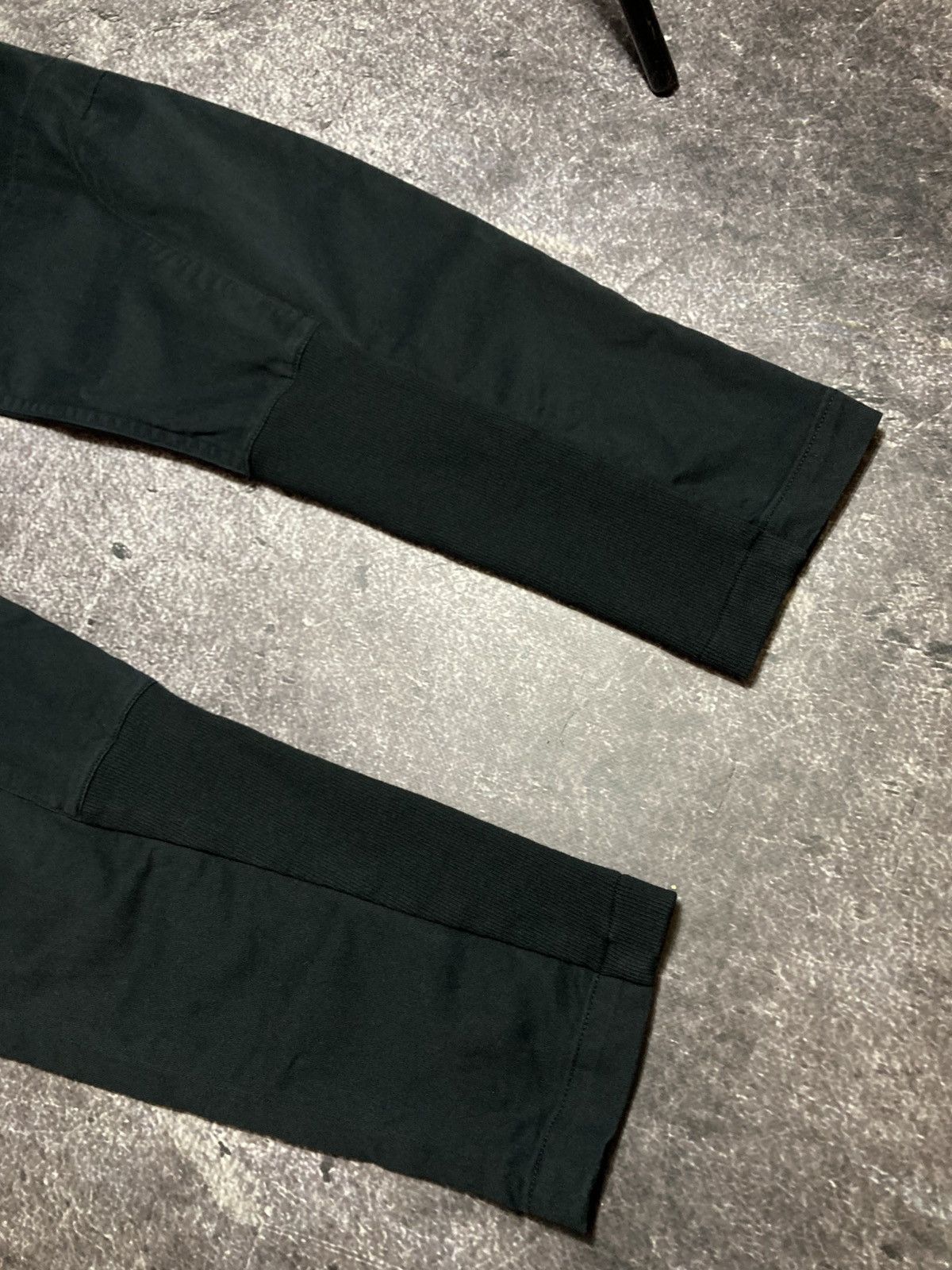 Helmut Lang Helmut Lang Black Biker Pants Techwear Archive Bondage Size US 34 / EU 50 - 2 Thumbnail