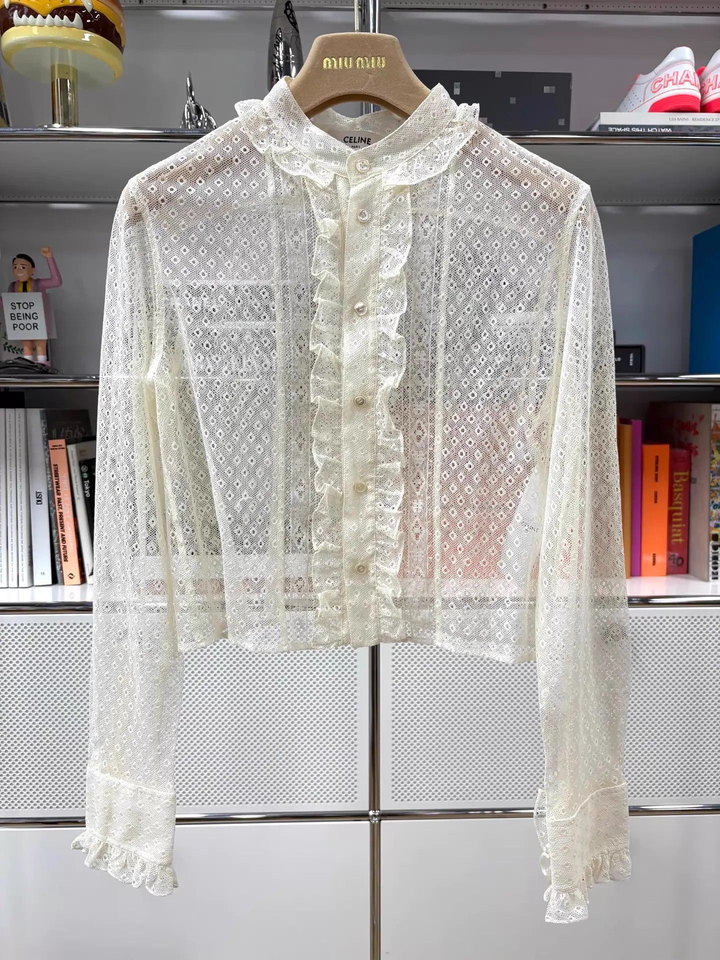 Celine Celine Ivory Ruffled Lace Blouse 36 Size XS / US 0-2 / IT 36-38 - 1 Thumbnail