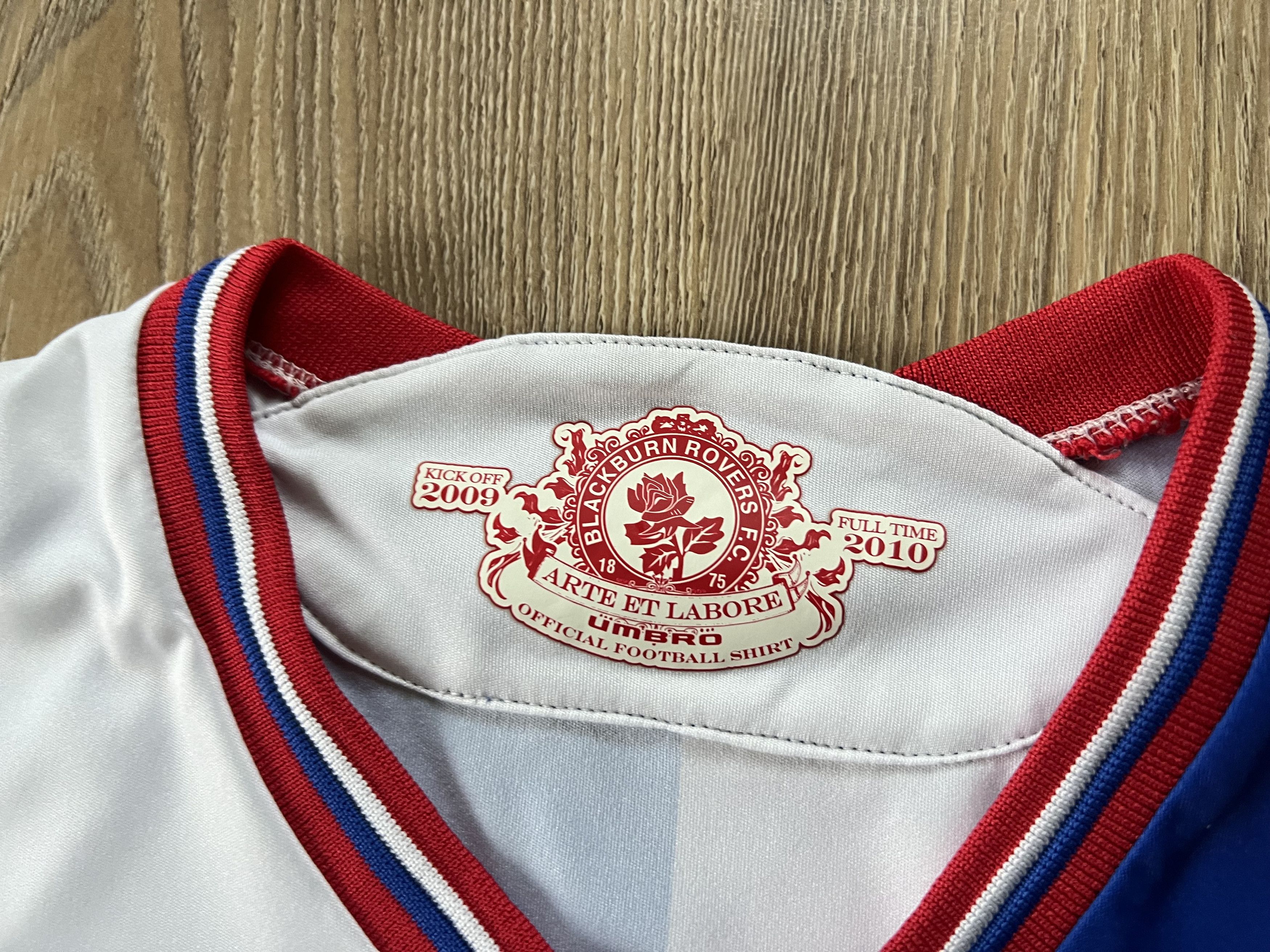 Umbro Vintage Umbro Blackburn Home Shirt 2009-2010 Size US M / EU 48-50 / 2 - 7 Thumbnail