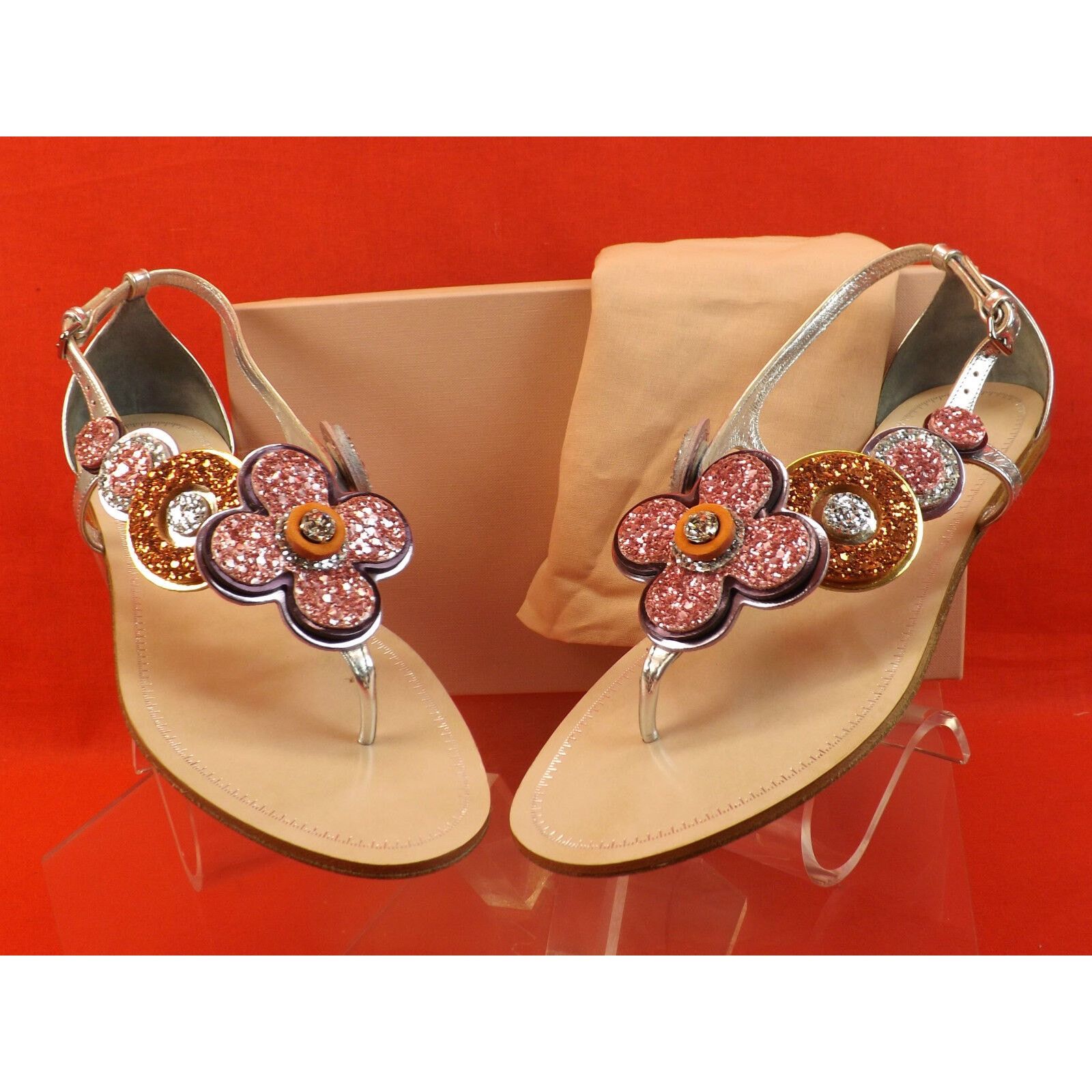 Miu Miu SILVER LEATHER GLITTER FLOWERS THONG FLATS SANDALS 39.5 Size US 9.5 / IT 39.5 - 1 Thumbnail