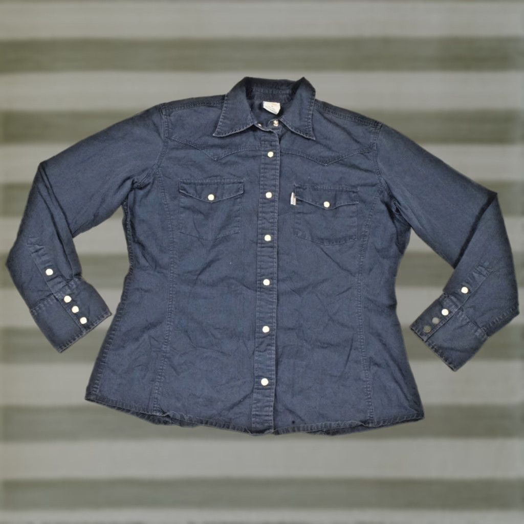 Womens Carhartt Shirt M Indigo Blue Cotton Snap Front Western Pockets
