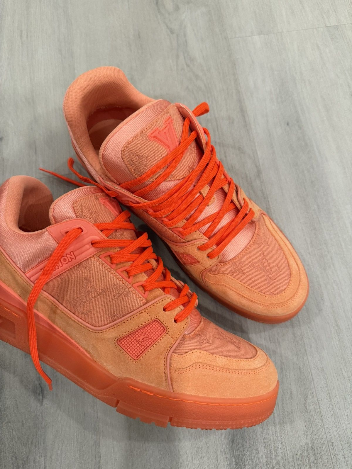 Louis Vuitton Louis Vuitton Trainer Size LV9 Size US 10 / EU 43 - 5 Thumbnail