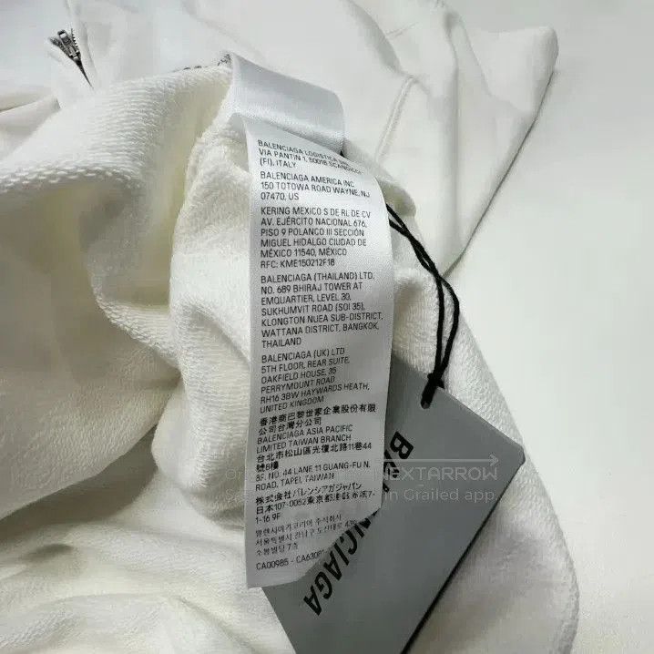 Balenciaga Balenciaga Stylish White Hooded Zip Sweatshirt. Size US XS / EU 42 / 0 - 1 Thumbnail