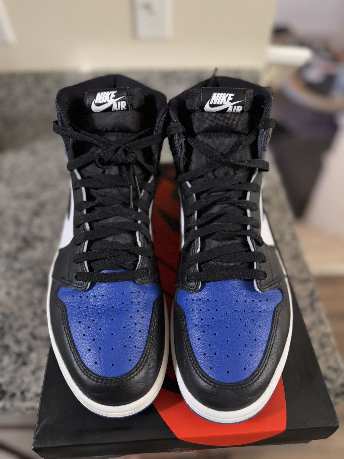 Jordan Brand × Nike Jordan 1 Royal Toe Size 12 (555088-041) W/ BOX Size US 12 / EU 45 - 4 Thumbnail