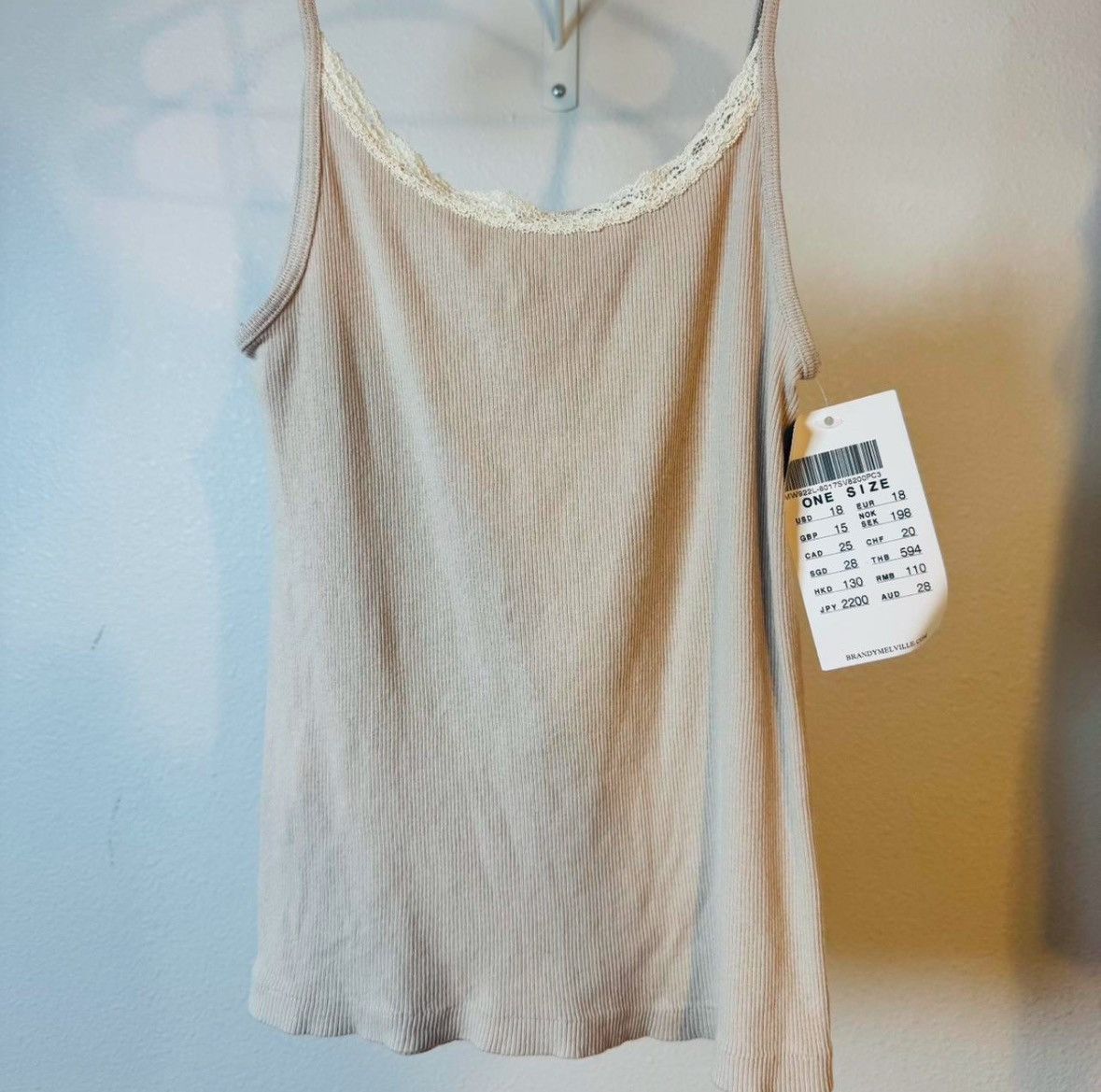Brandy Melville Brandy Melville Lace Ribbed Tank Top Size ONE SIZE - 1 Thumbnail