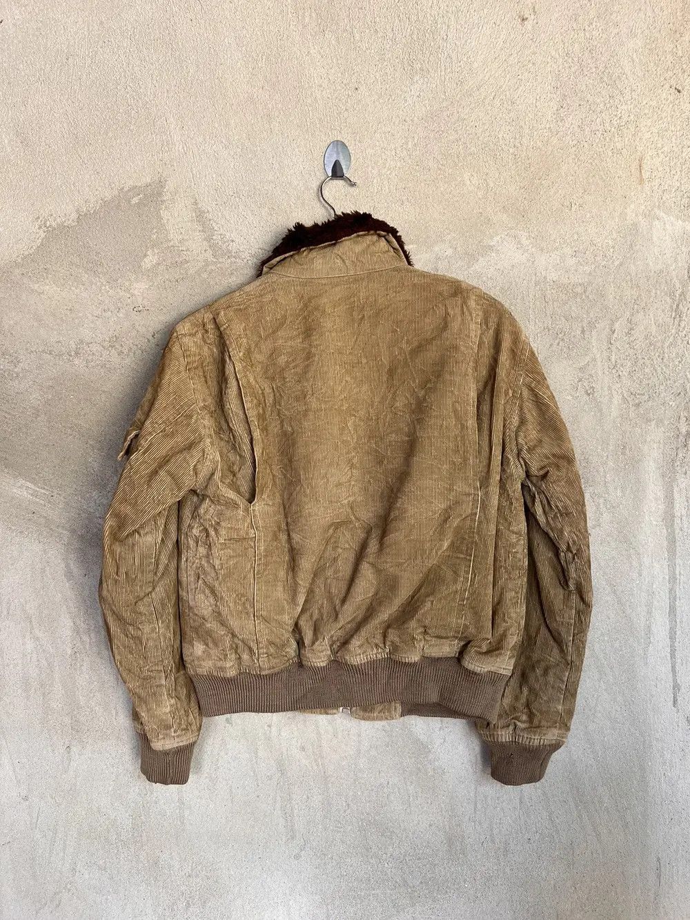 Levi's Vintage Clothing Vintage Levis Corduroy Jacket Size US S / EU 44-46 / 1 - 6 Thumbnail