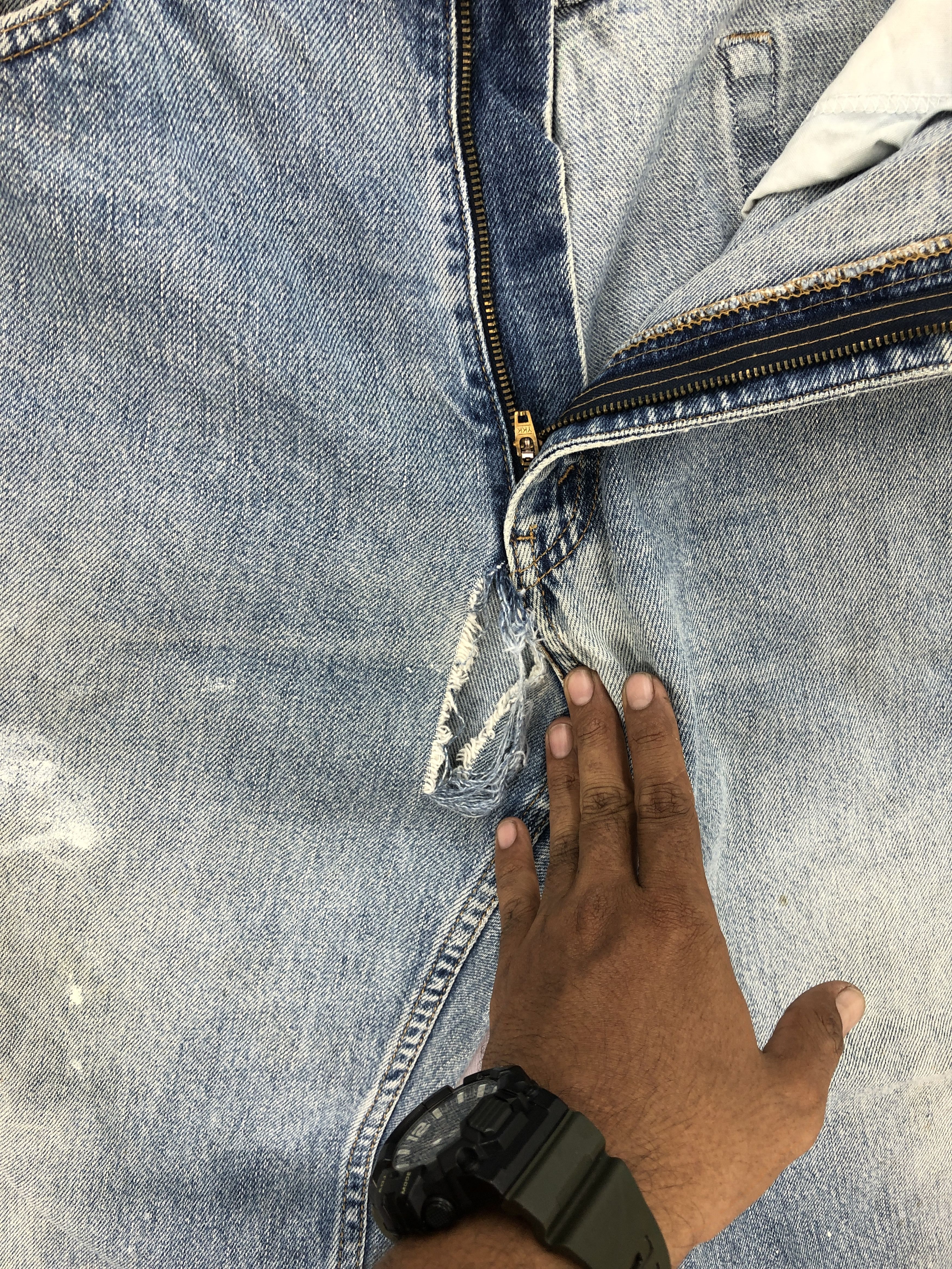 Levi's Vintage Levis Faded Distressed Jeans Levis 550 Painter Denim Size US 36 / EU 52 - 6 Thumbnail