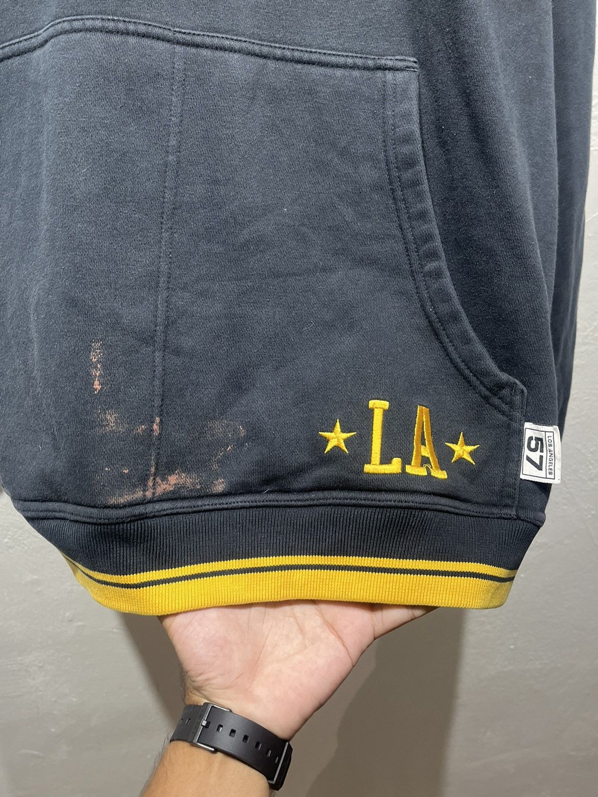 NBA × Nike × Vintage Vintage Lakers Nike center swoosh hoodie Size US M / EU 48-50 / 2 - 6 Thumbnail