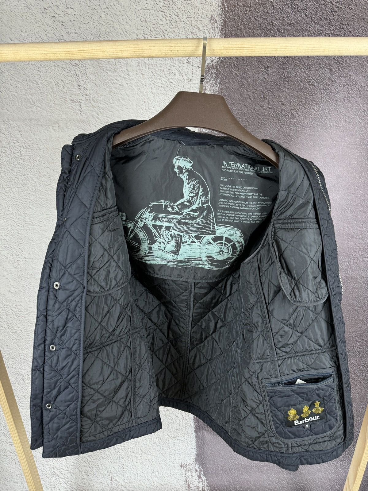Barbour Barbour International Ariel vintage quilted nylon jacket Size US M / EU 48-50 / 2 - 15 Thumbnail