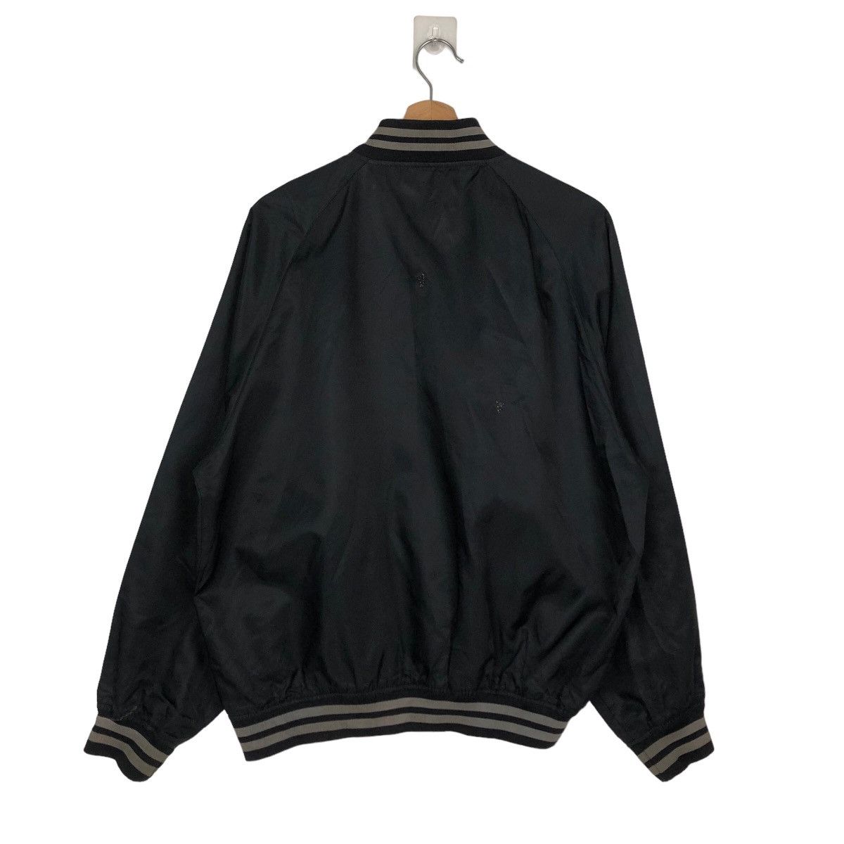Japanese Brand VINTAGE SATIN BOMBER JACKET SUNTORY COFFEE BIG LOGO Size US M / EU 48-50 / 2 - 7 Thumbnail